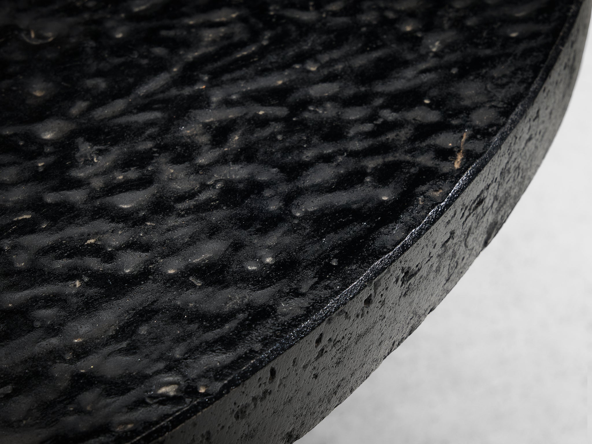 Brutalist Round Dining or Center Table in Black Stone Look Resin Tables Morentz