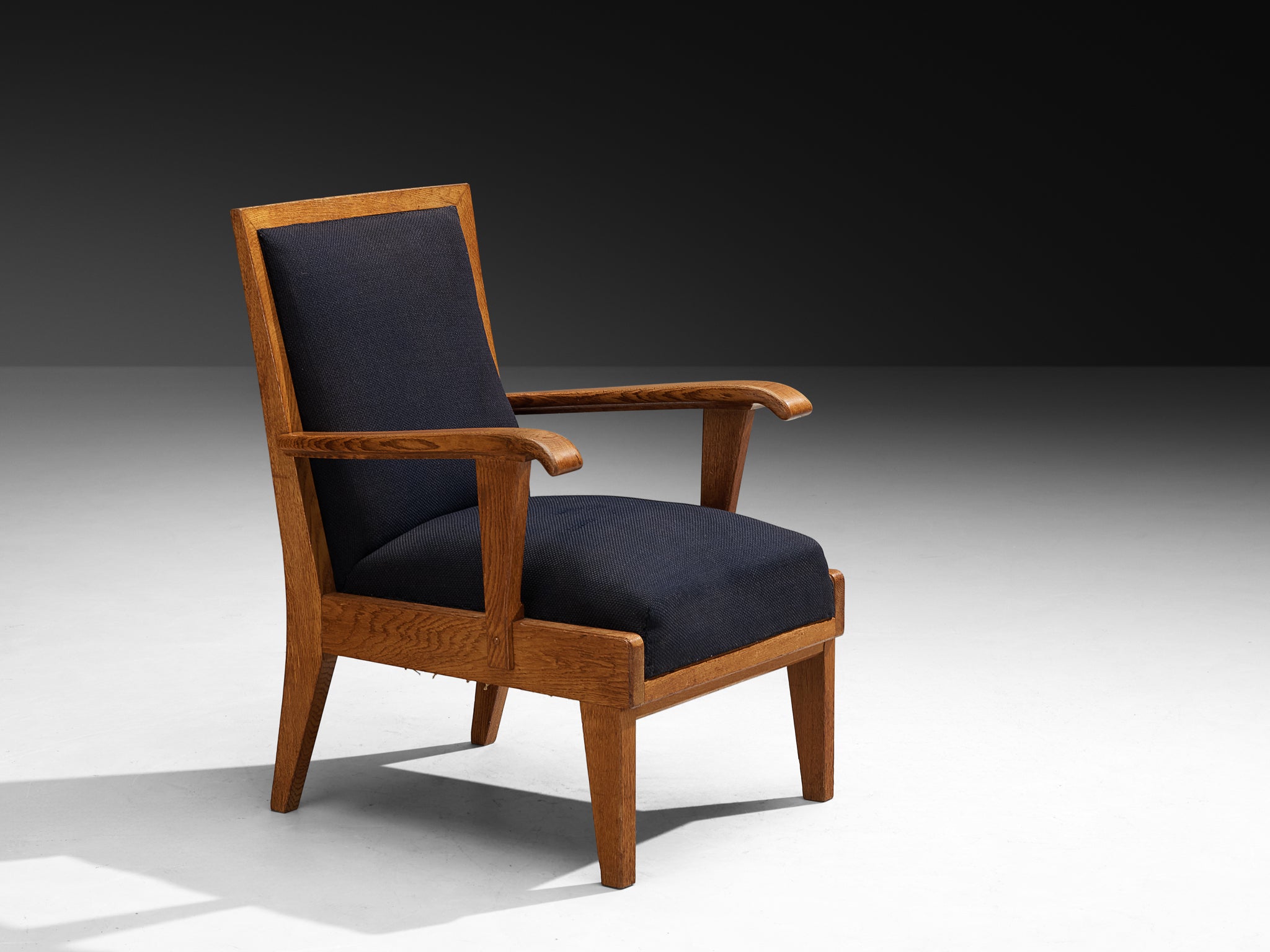 Pair of Hague School H. Pander & Zonen Lounge Chairs in Solid Oak Seating Morentz