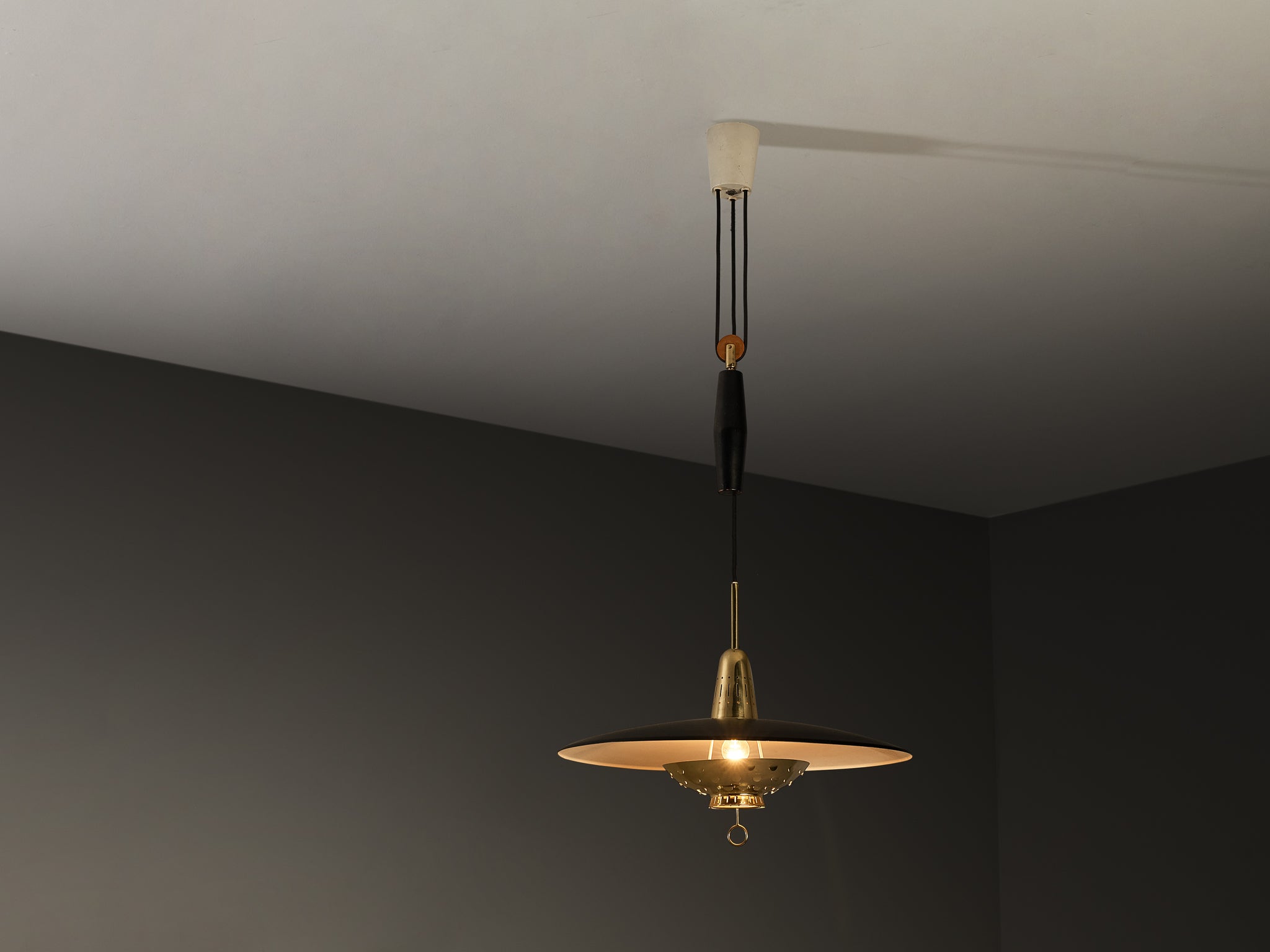 Boréns Swedish Pendant Light in Brass with Counterweight Lighting Morentz