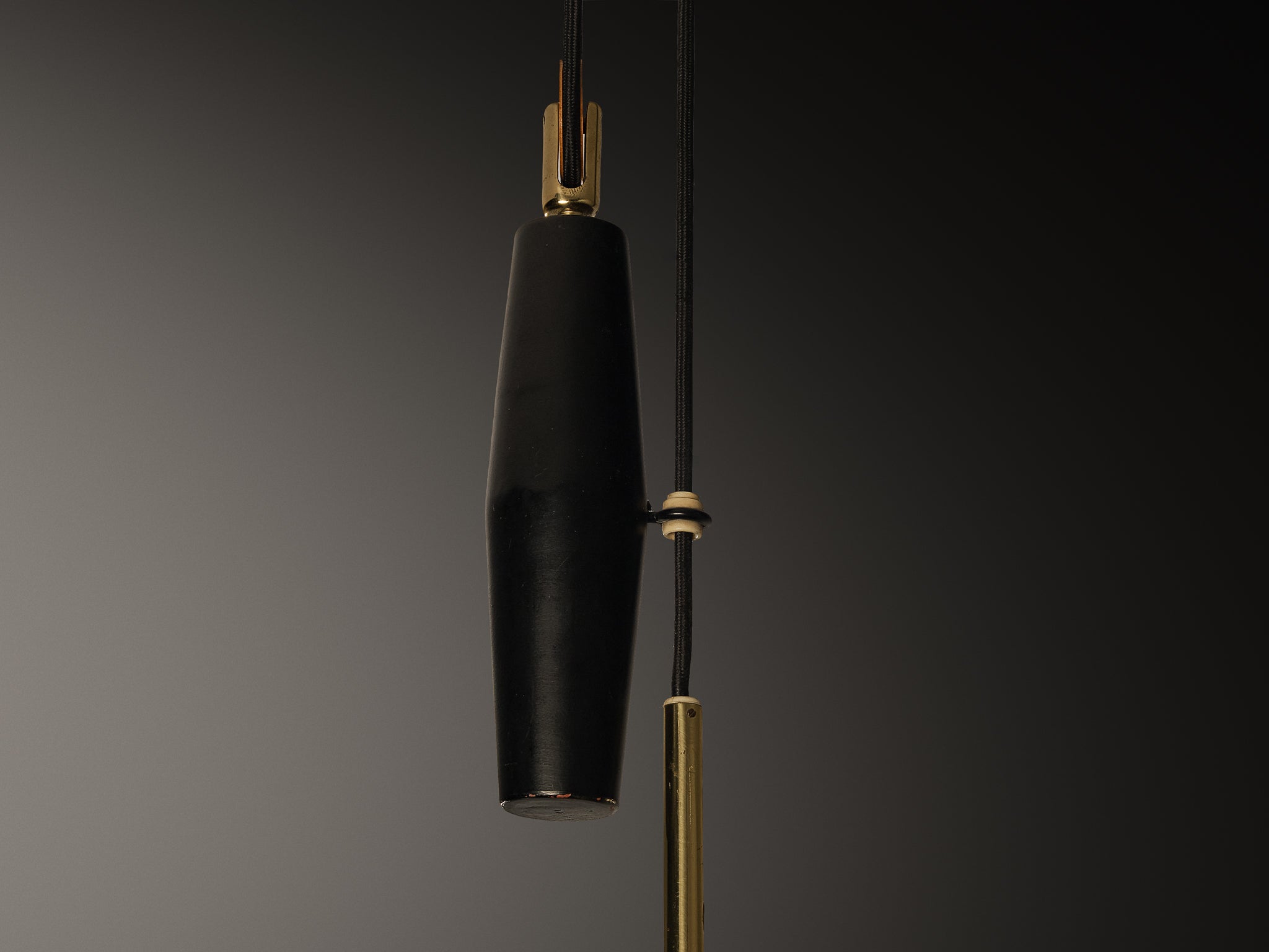 Boréns Swedish Pendant Light in Brass with Counterweight Lighting Morentz