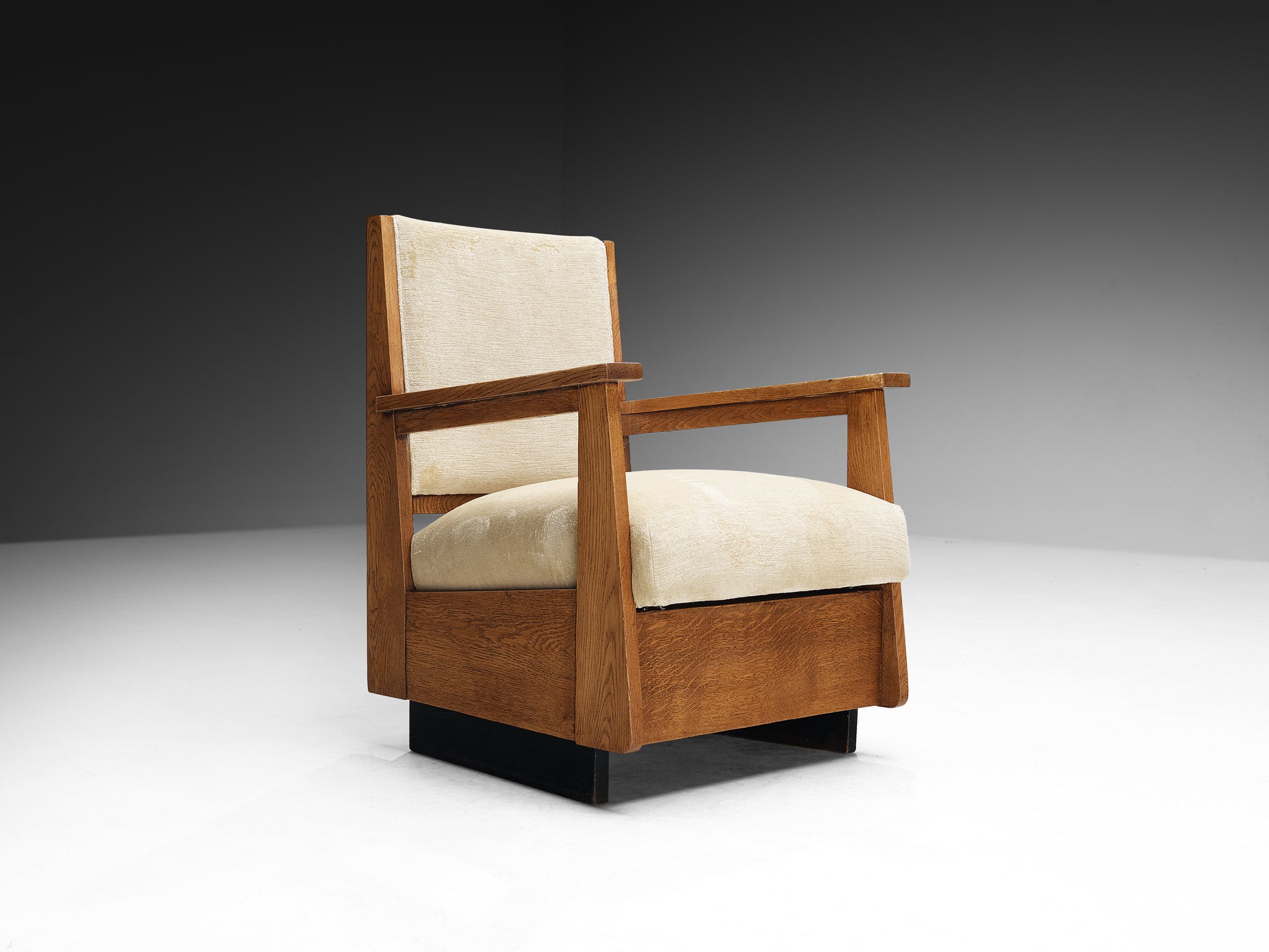Dutch Art Deco Armchair in Oak and Creme Fabric Seating Morentz