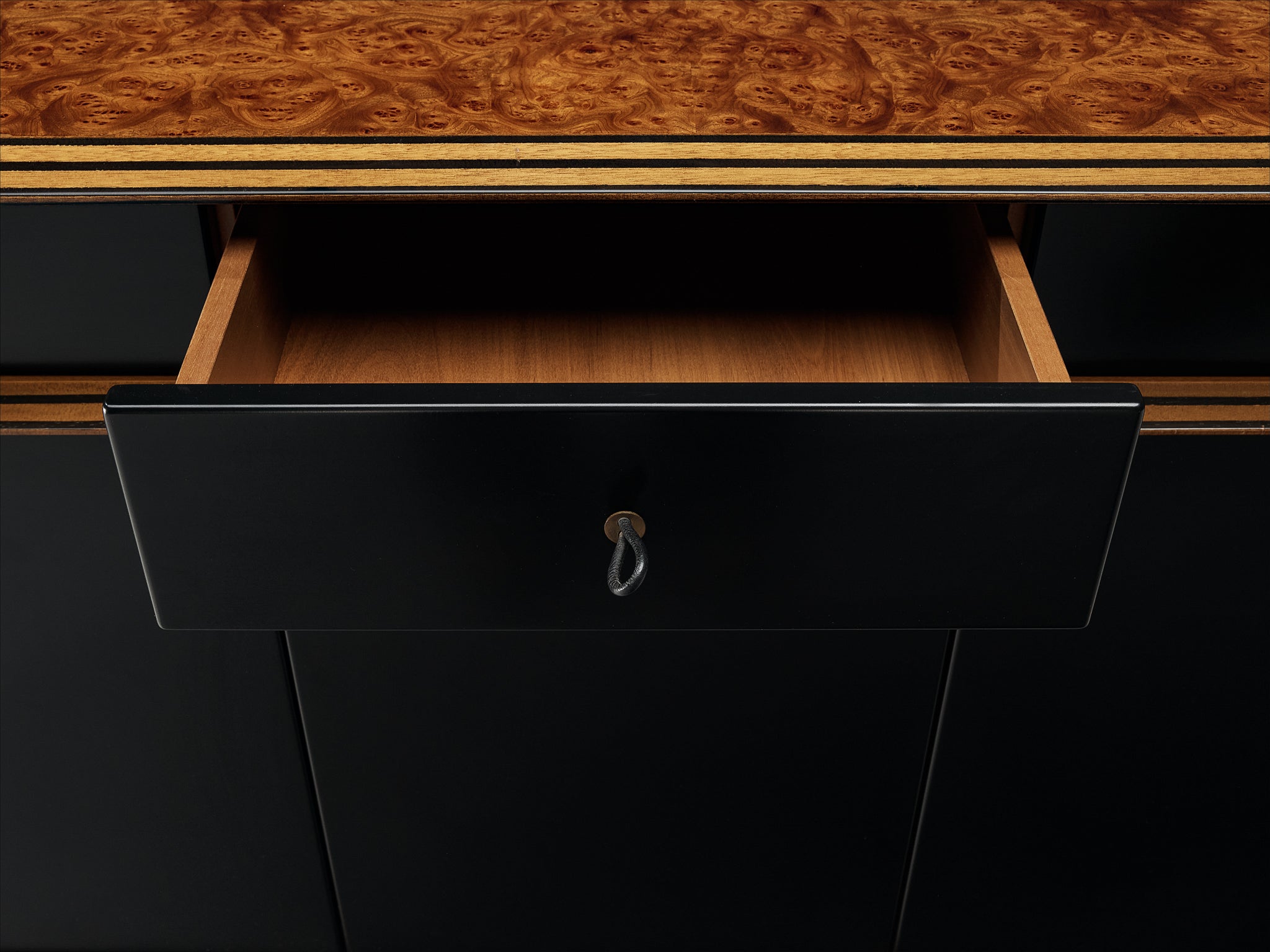 Afra & Tobia Scarpa for Maxalto 'Artona' Sideboard in Black Leather and Walnut Case pieces and storage cabinets Morentz