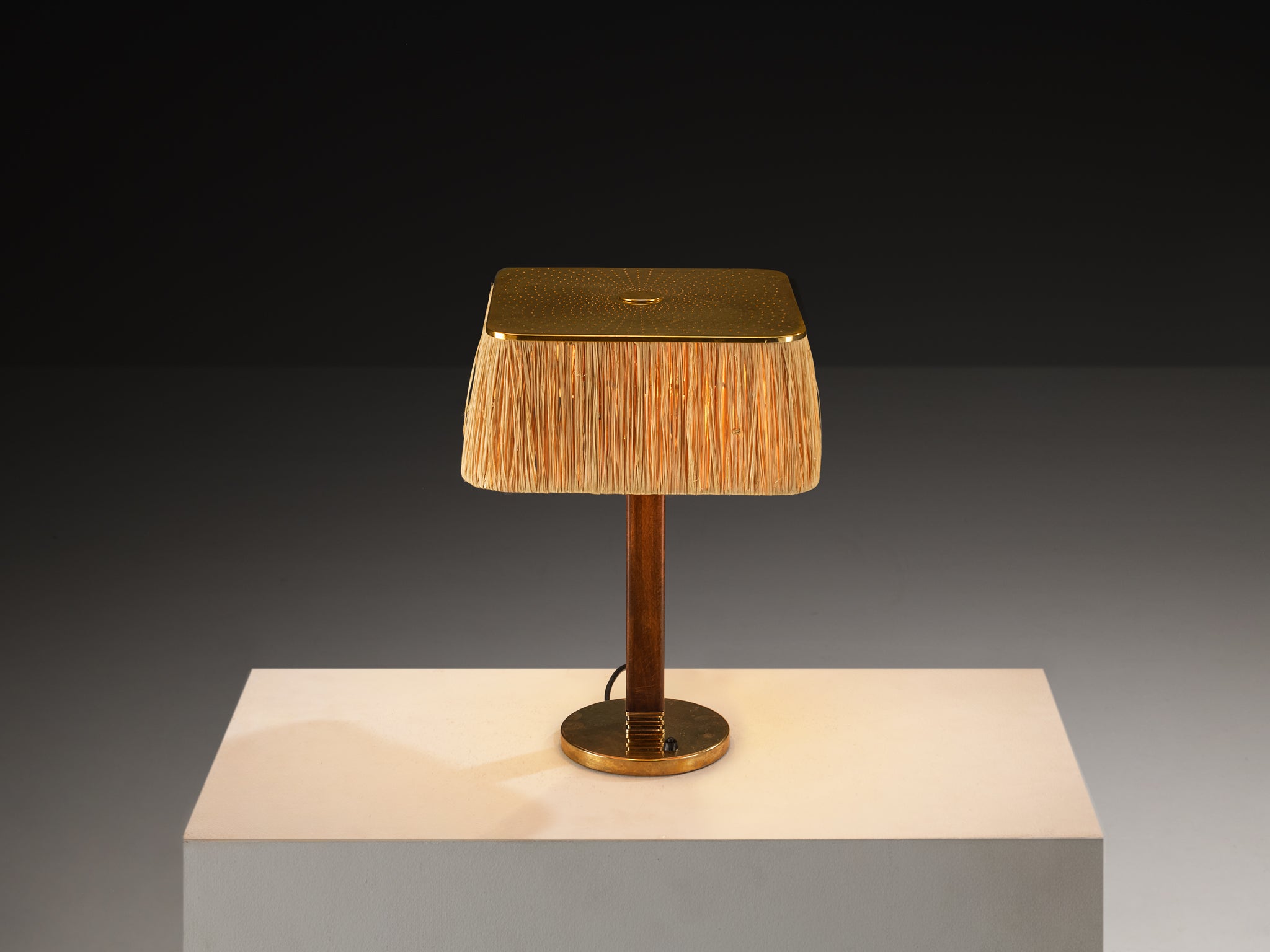 Paavo Tynell for Taito Oy '5066' Table Lamp in Perforated Brass and Straw Lighting Morentz