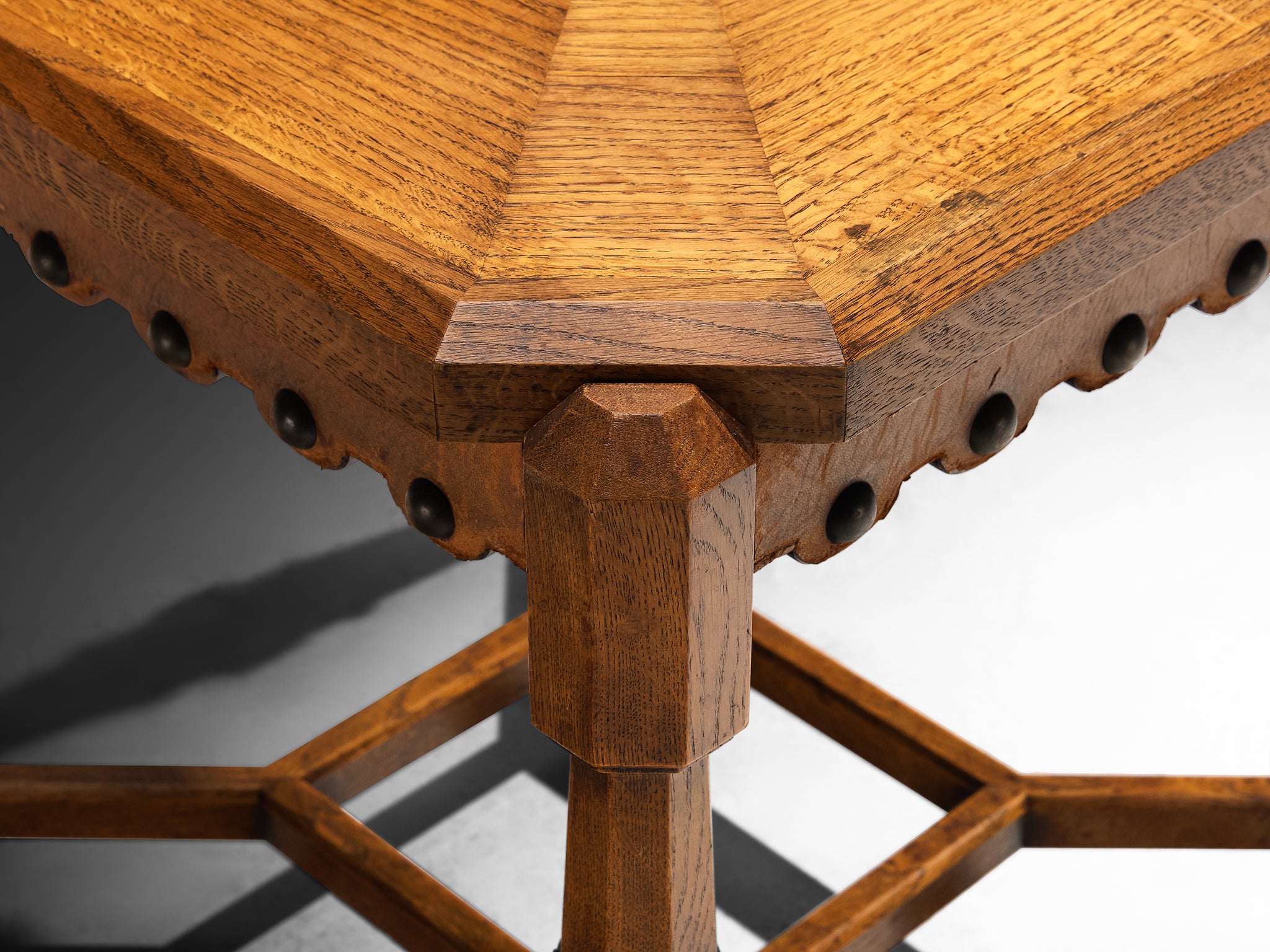 Ernesto Valabrega for Vittorio Valabrega Coffee Table in Carved Solid Oak Tables Morentz