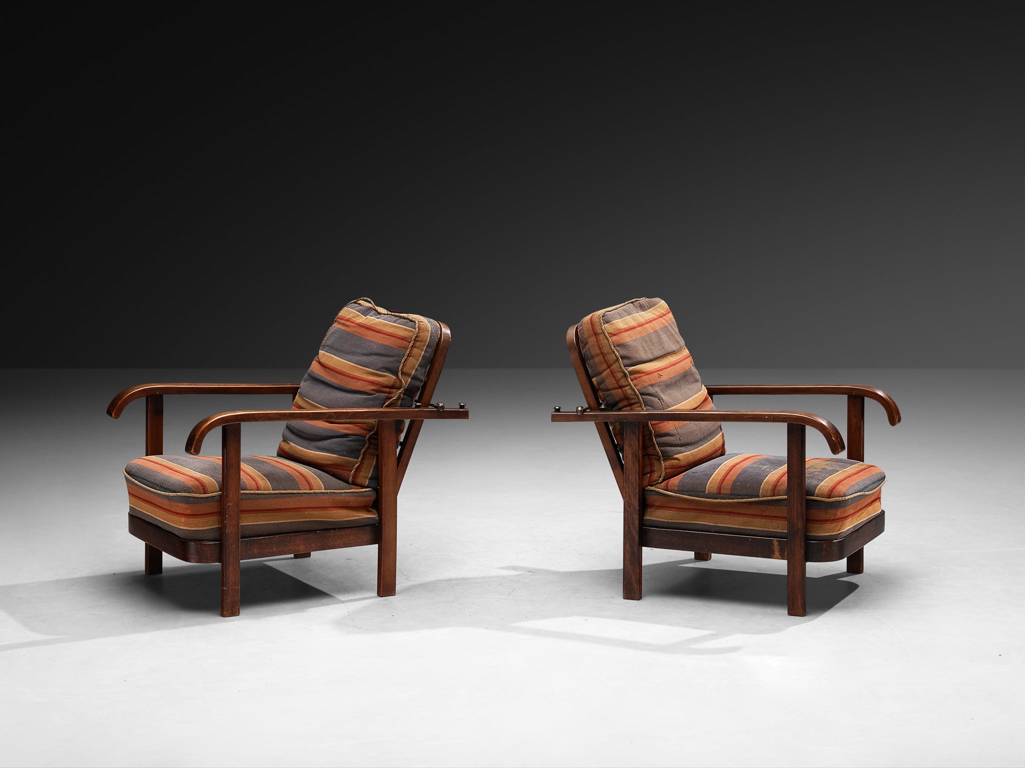Pair of Thonet Reclining Lounge Chairs in Bentwood Seating Morentz