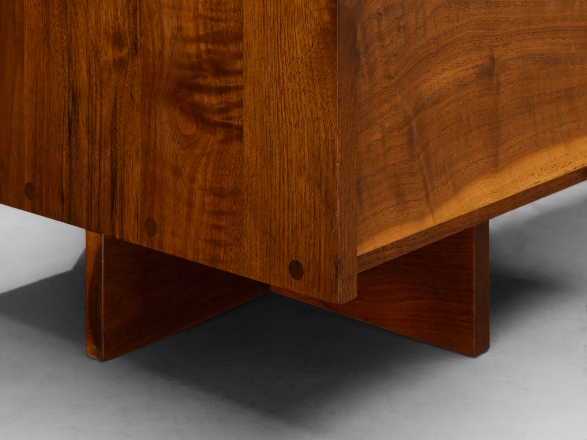 George Nakashima Double Pedestal Desk with Live-Edge Top Tables Morentz