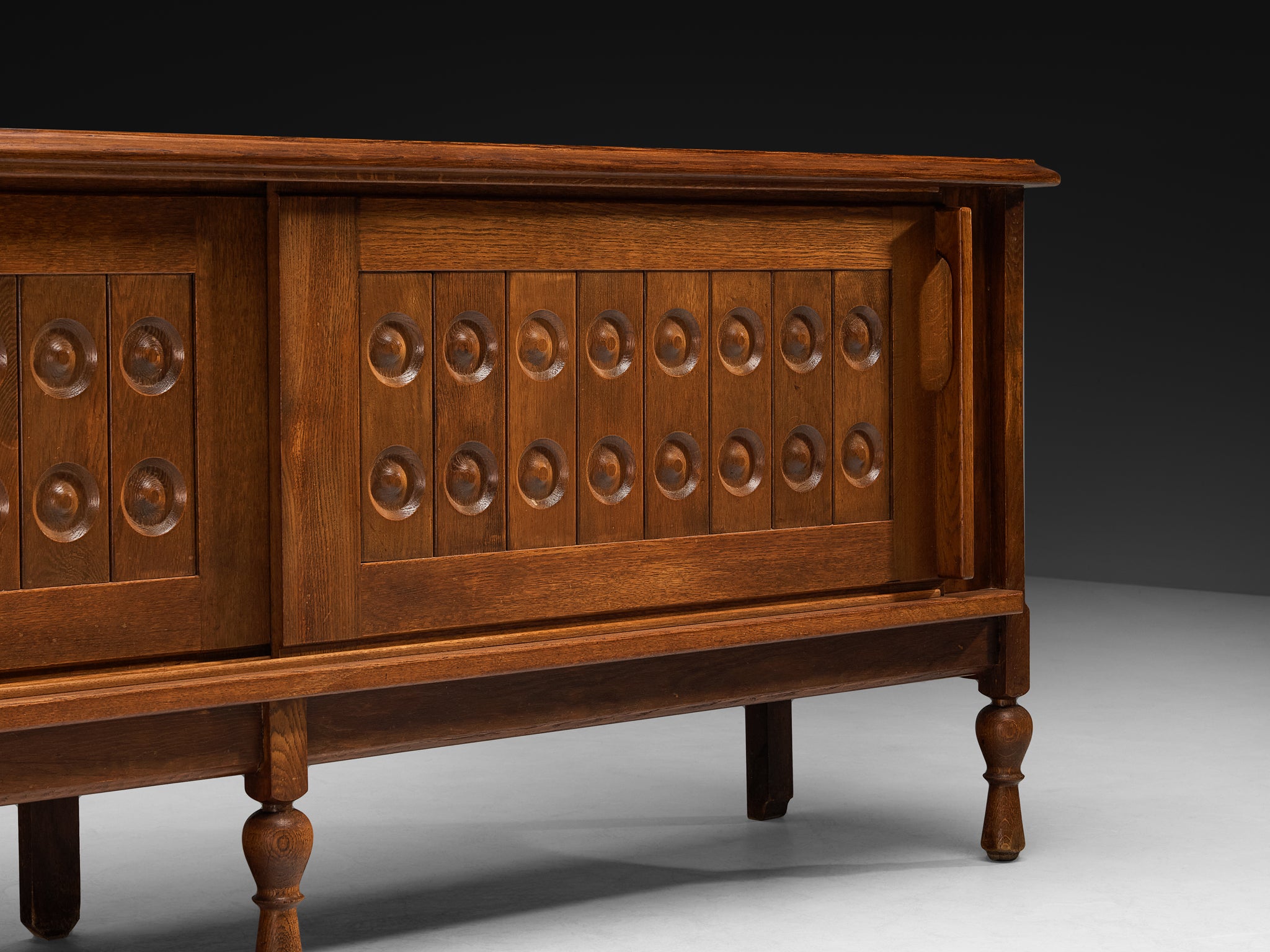 Guillerme et Chambron Sculptural Carved Sideboard in Solid Oak and Brass