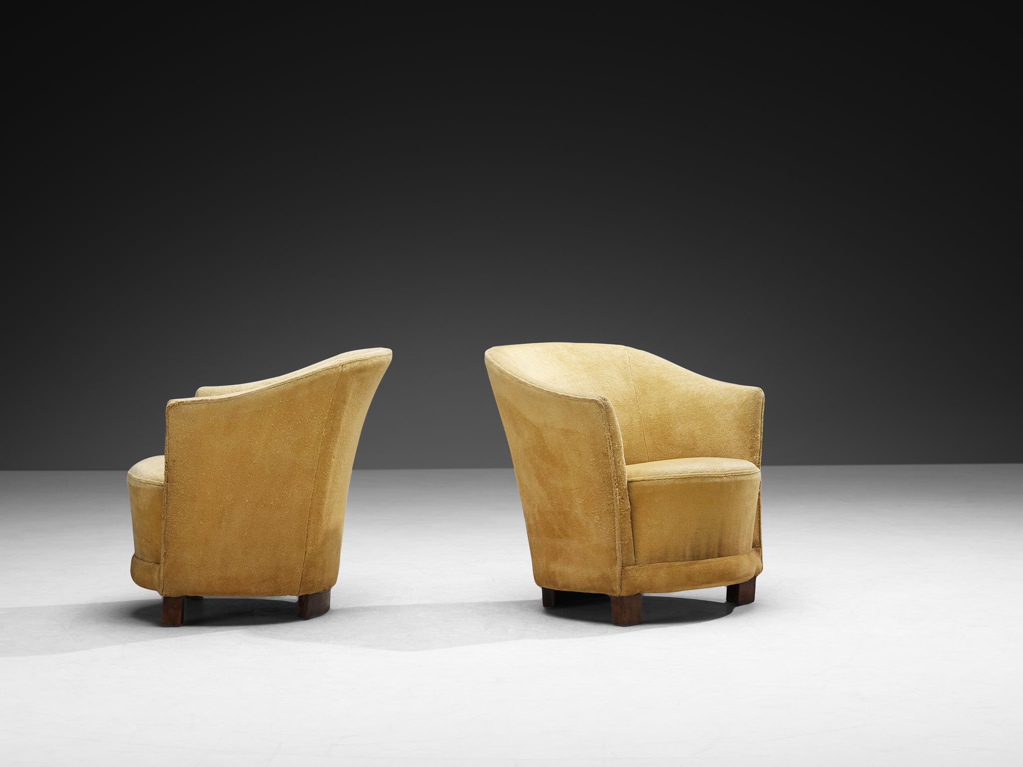 Pair of Art Deco Curved Lounge Chairs in Camel Beige Fabric Seating Morentz