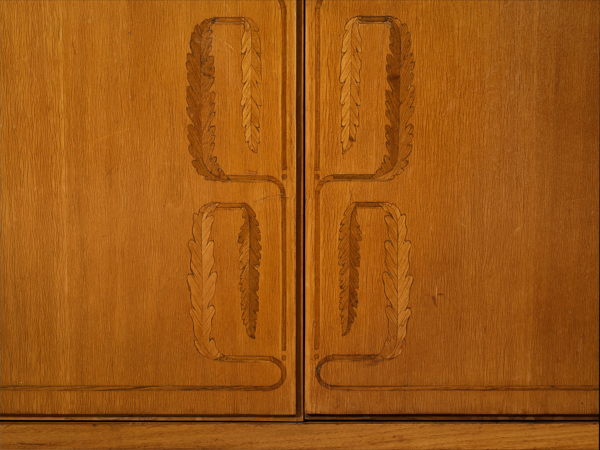 Mid-Century Modern Italian Sideboard in Walnut