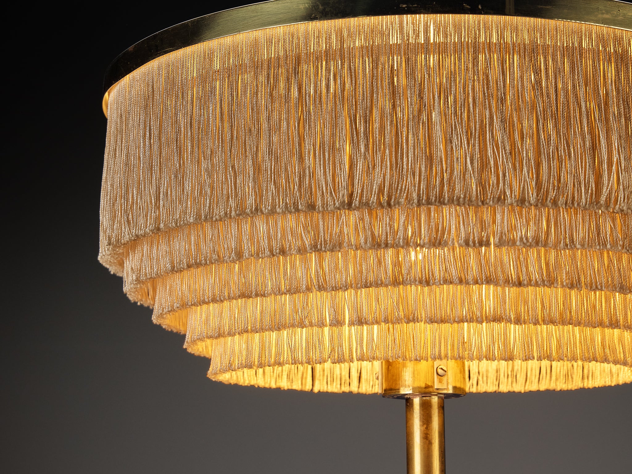 Hans-Agne Jakobsson 'B-138' Table Lamp in Brass and Silk