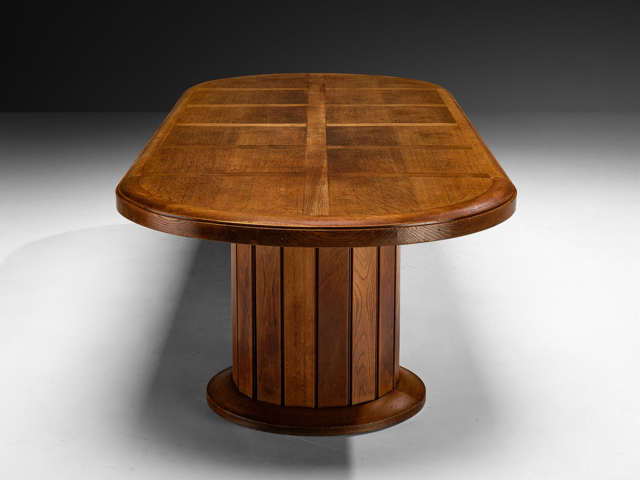 Grand Art Deco Dining Table in Oak with Inlaid Geometric Top Tables Morentz