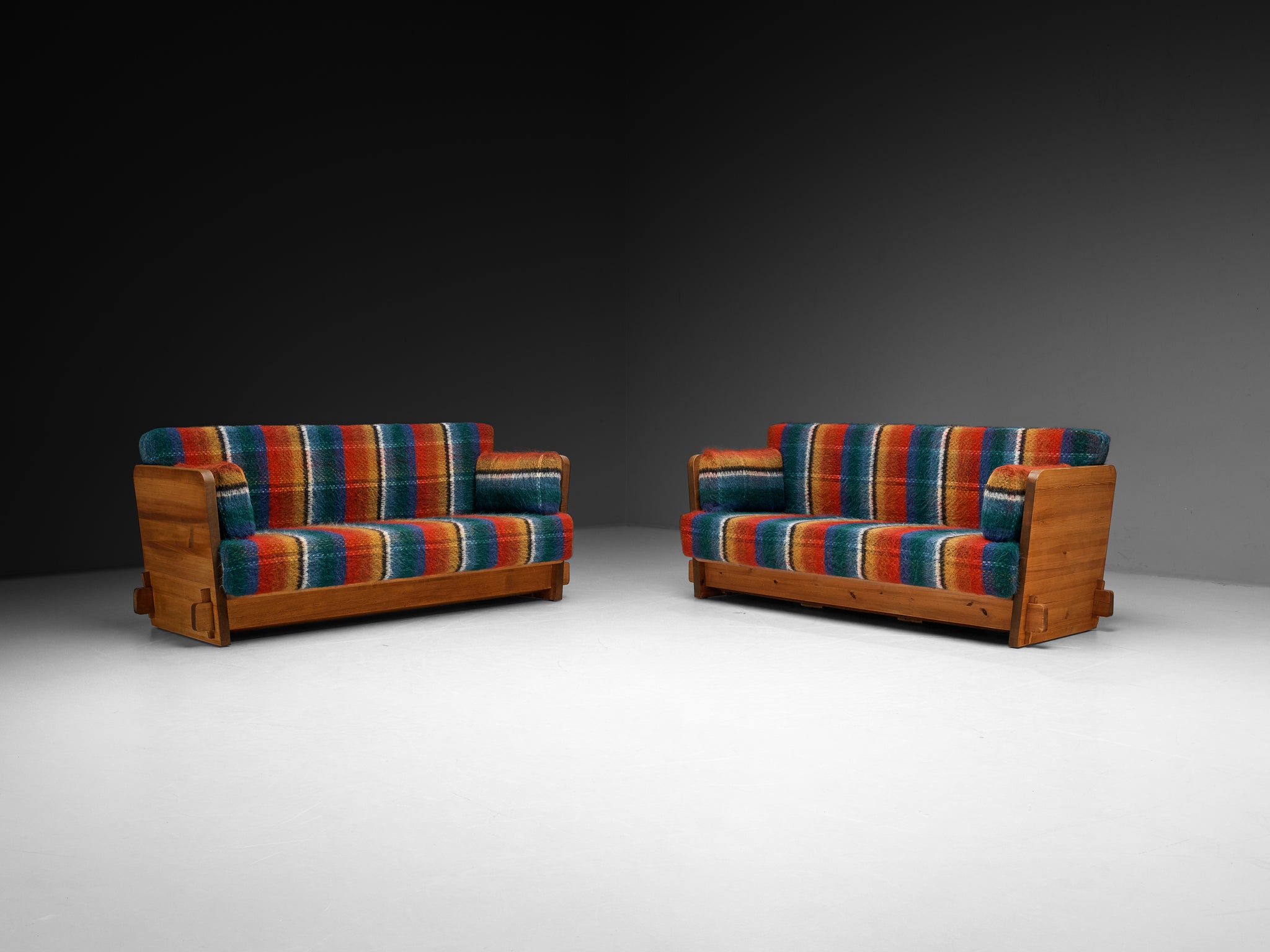 Axel Einar Hjorth for Nordiska Kompaniet 'Lovö' Sofa in Solid Pine and Wool Seating Morentz