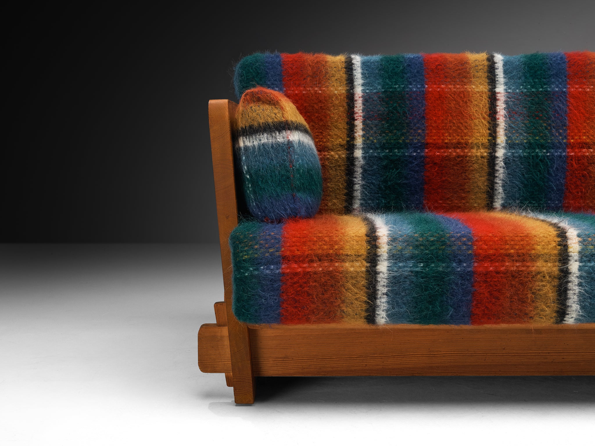 Axel Einar Hjorth for Nordiska Kompaniet 'Lovö' Sofa in Solid Pine and Wool Seating Morentz