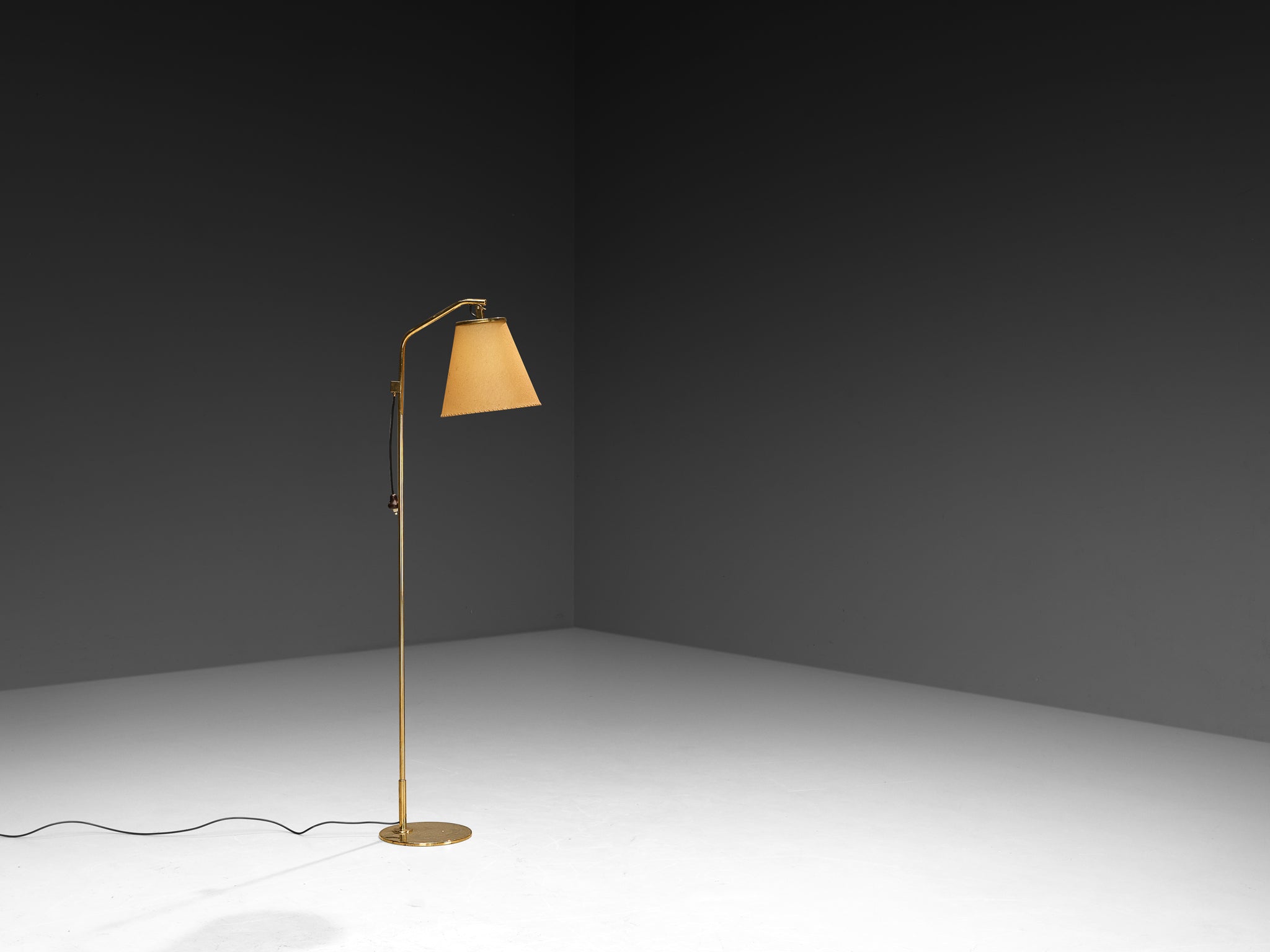 Early Paavo Tynell for Taito Oy '9613' Floor Lamp in Brass Lighting Morentz