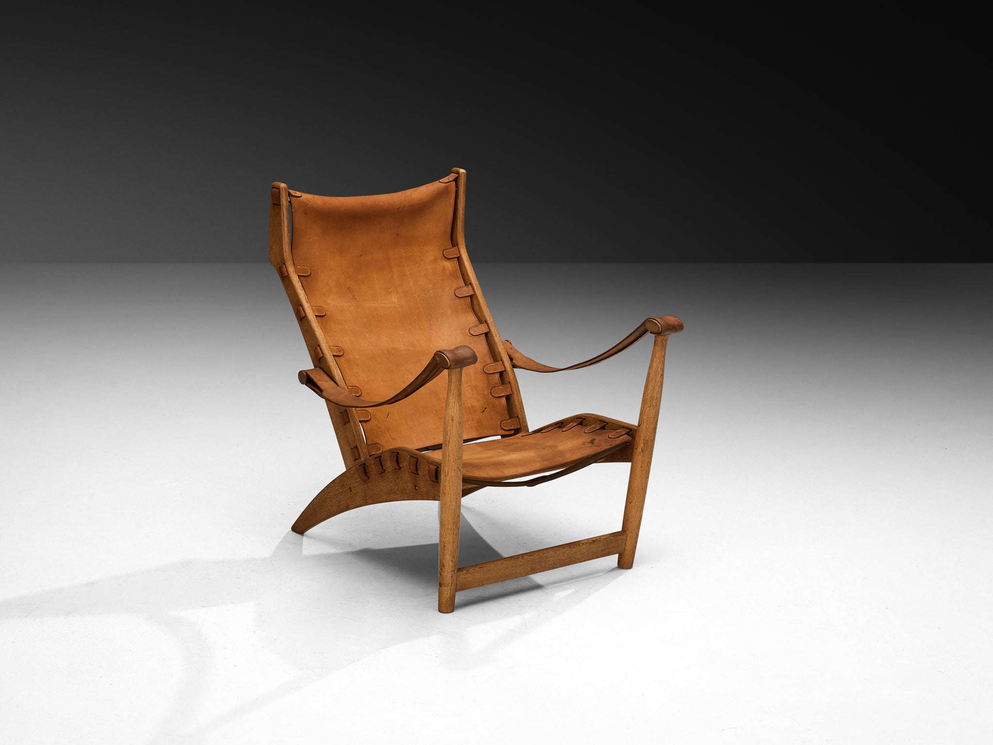 Mogens Voltelen for Niels Vodder 'Copenhagen II' Lounge Chair in Oak and Leather Seating Morentz
