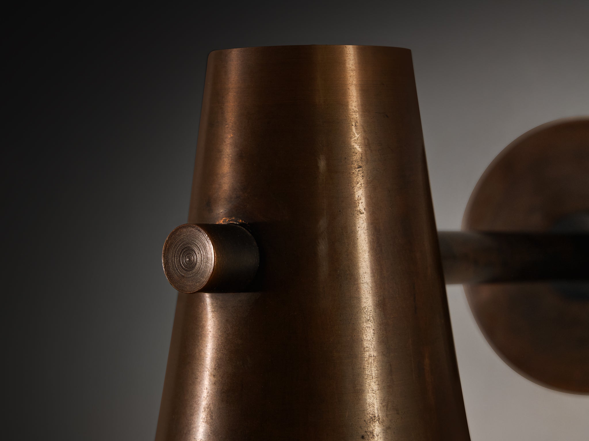 Scandinavian Wall Light in Patinated Copper Lighting Morentz