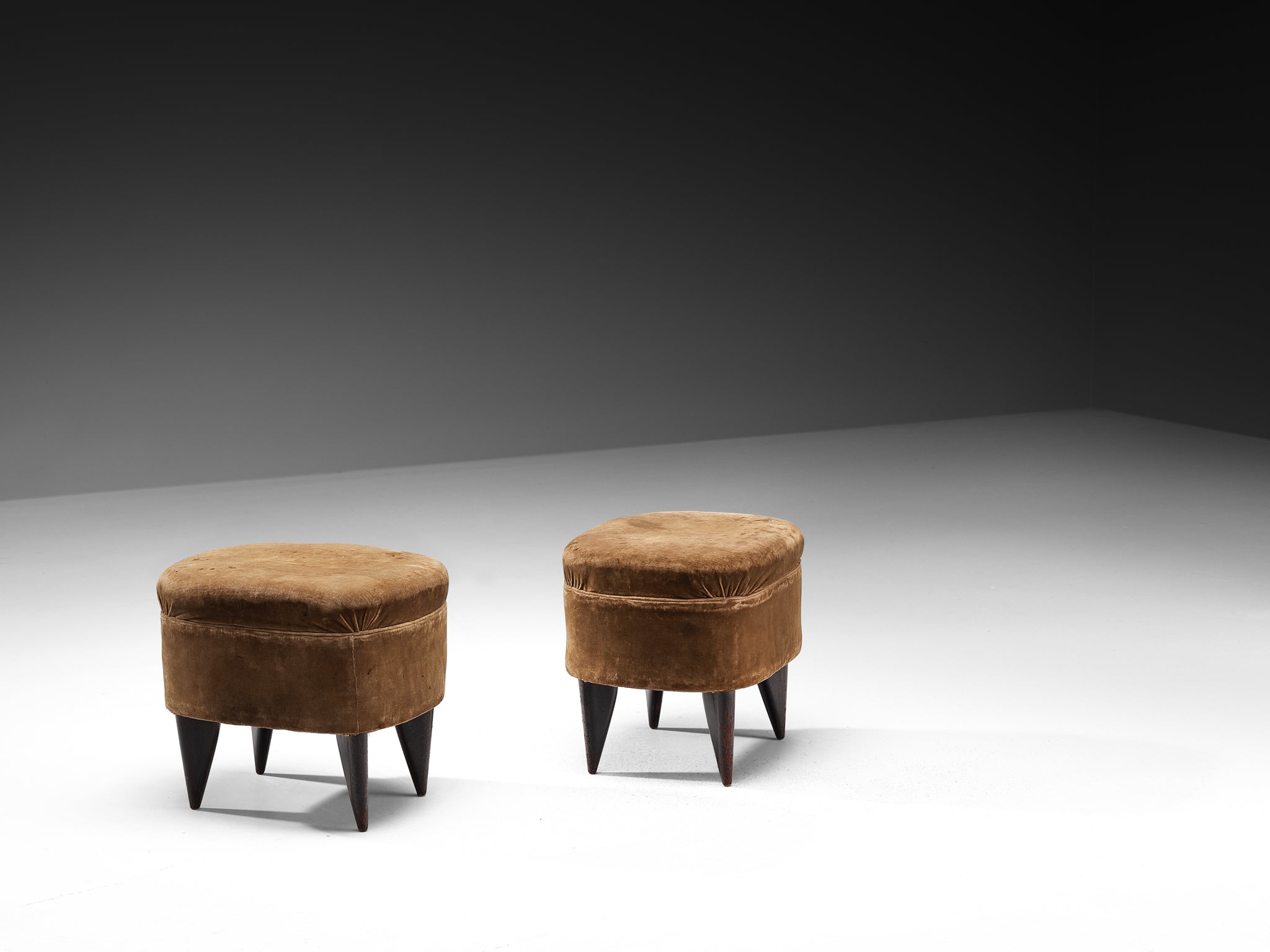 Guglielmo Veronesi for Isa Bergamo Pair of Stools in Brown Velvet Seating Morentz