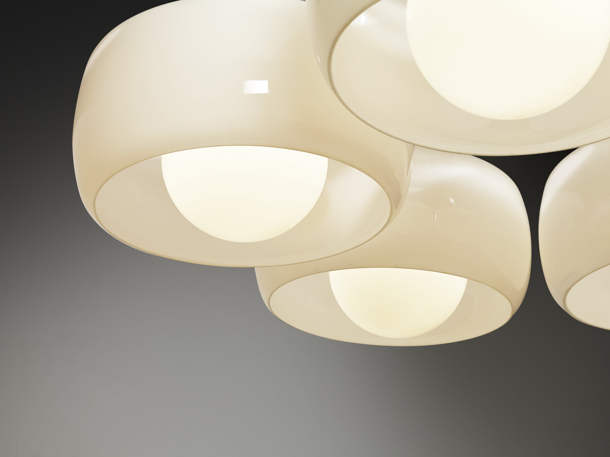 Vico Magistretti for Artemide ‘Pentaclinio’ Chandelier in Opaline Glass Lighting Morentz