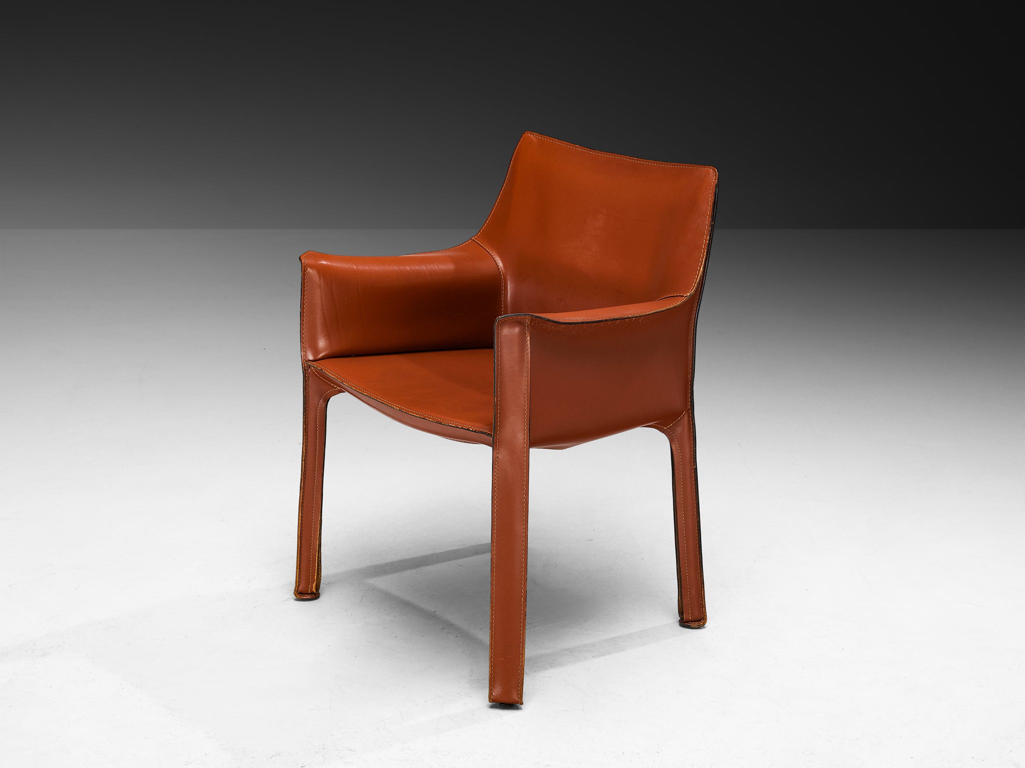 Mario Bellini for Cassina Set of Twelve 'CAB 413' Dining Chairs in Leather Seating Morentz