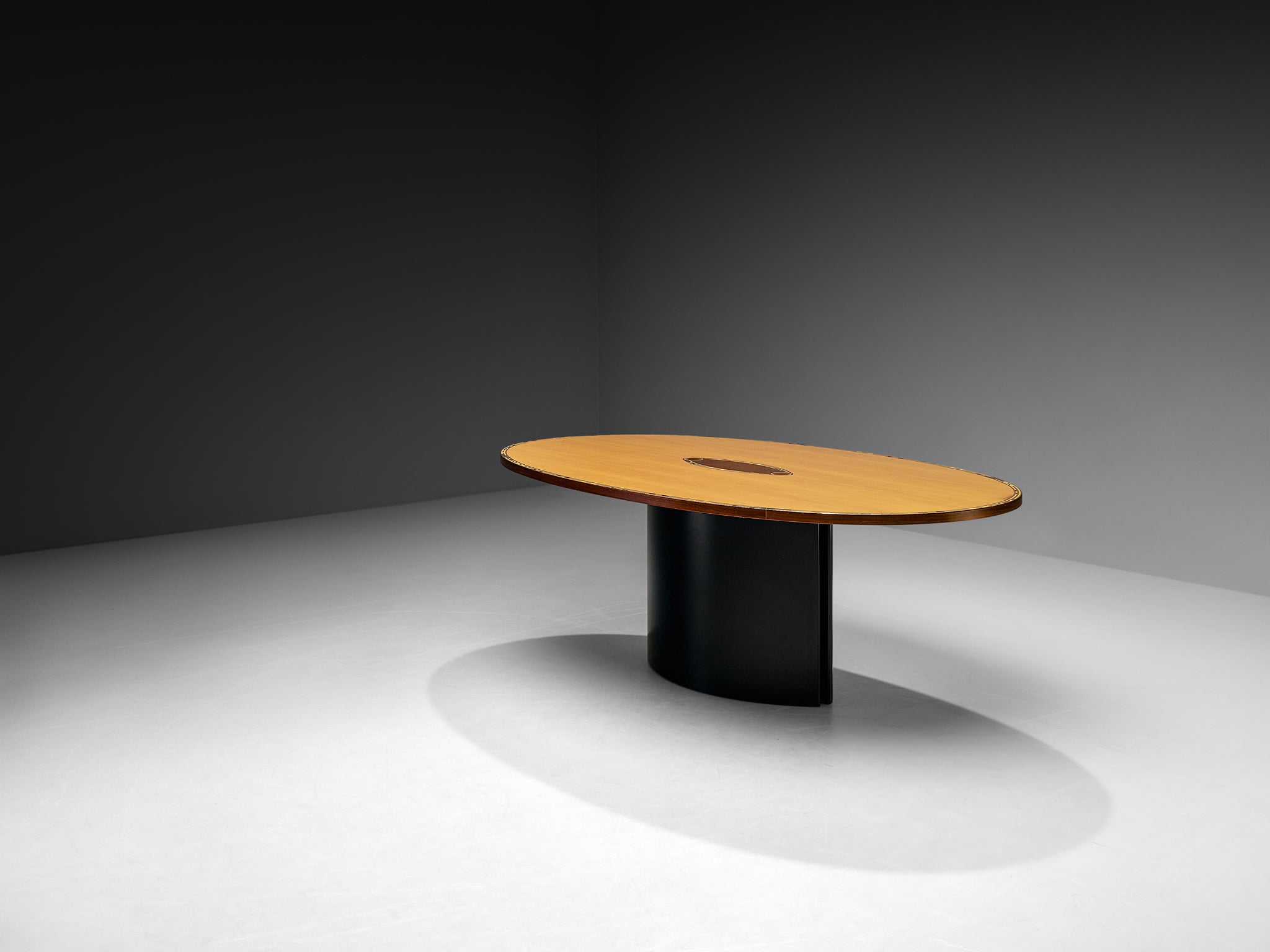 Afra & Tobia Scarpa for Maxalto Dining Table in Maple and Walnut Tables Morentz