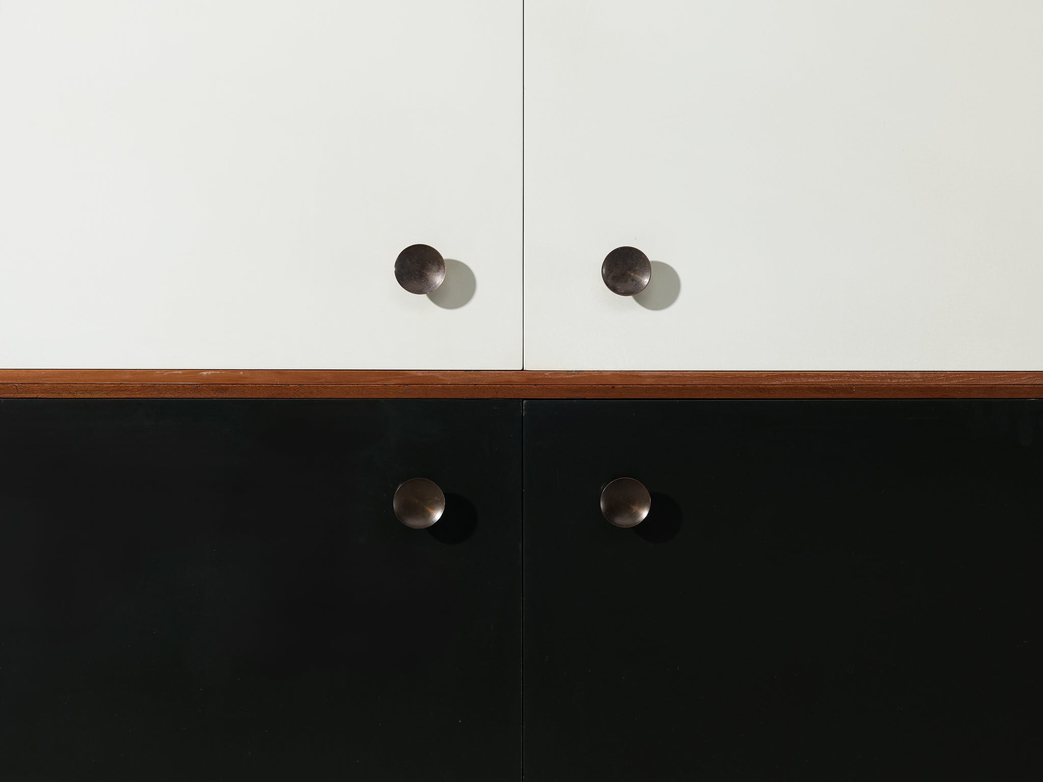 Jarl Heger for Jason Møbler Cabinet in Teak Case pieces and storage cabinets Morentz