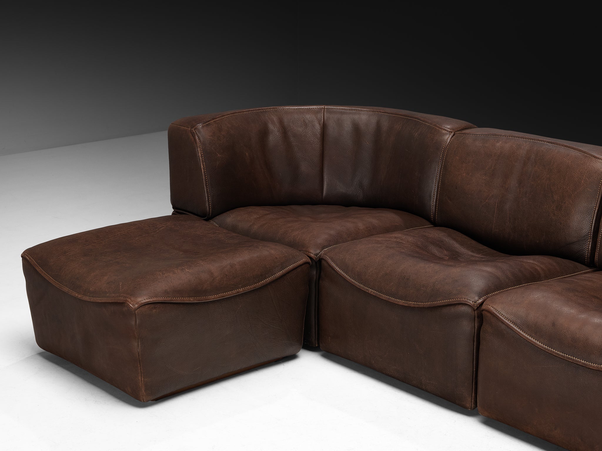 De Sede ‘DS-15’ Modular Sofa in Patinated Brown Leather