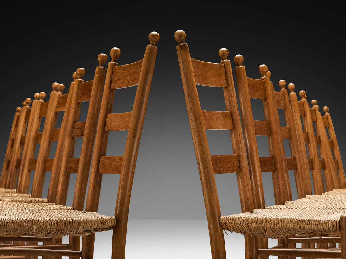 Rustic Set of Twelve Dining Chairs in Solid Oak and Straw