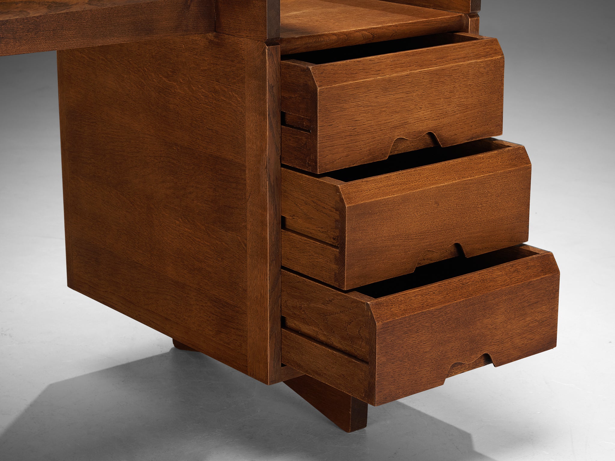 Guillerme & Chambron for Votre Maison Writing Desk in Oak and Leather Tables Morentz