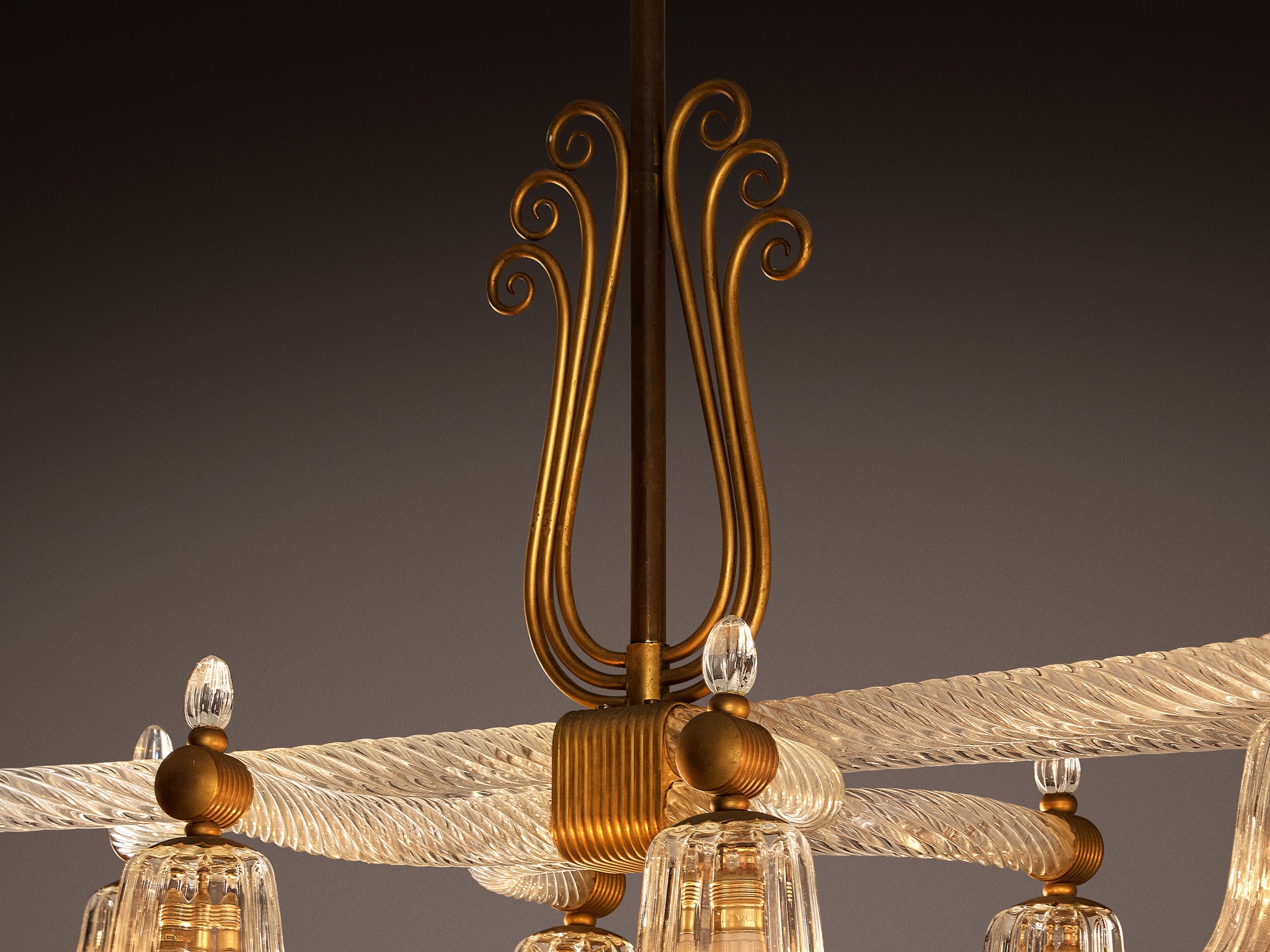 Barovier & Toso Large Italian Chandelier in Crystal Glass and Brass Lighting Morentz