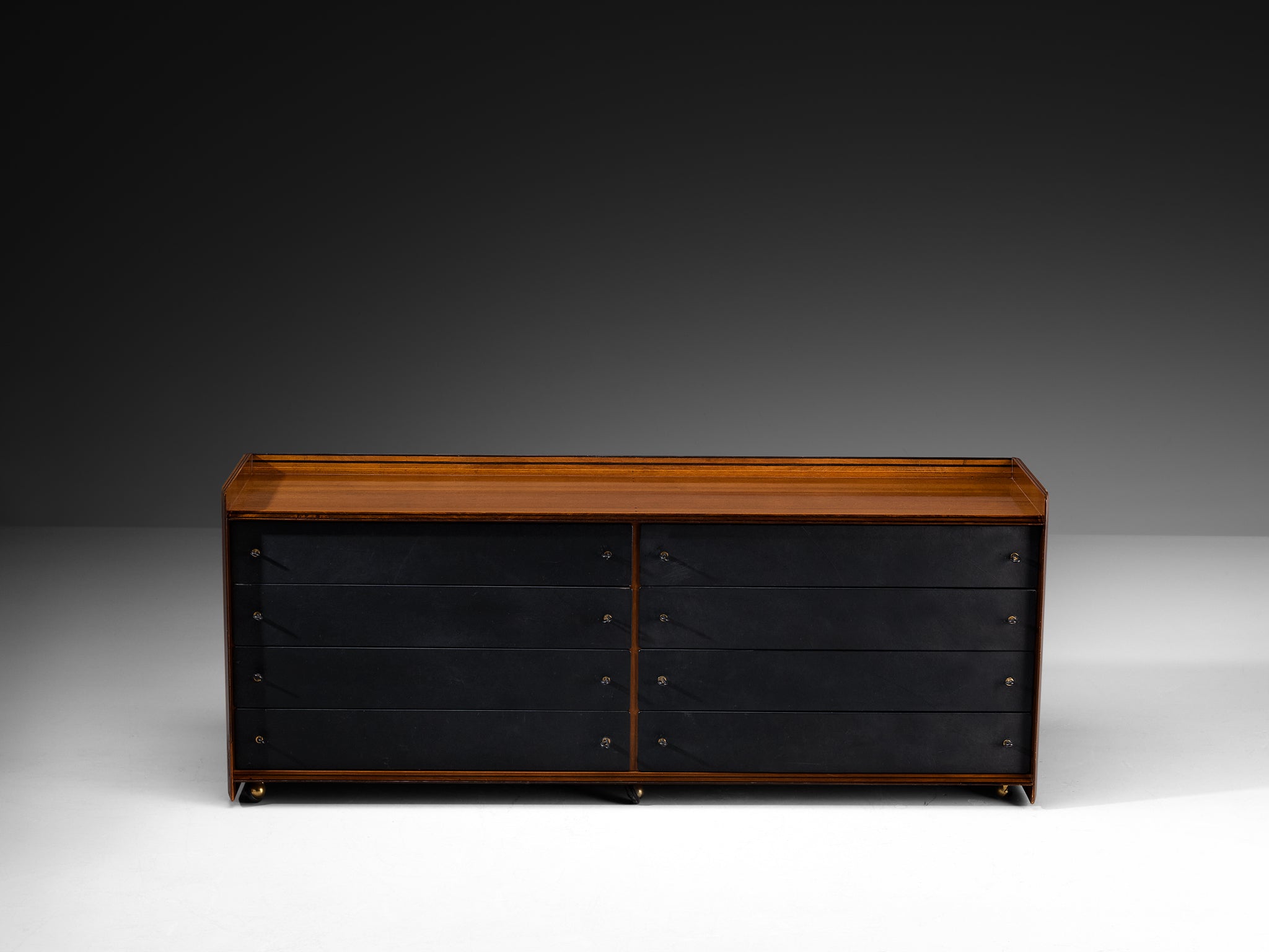 Afra & Tobia Scarpa 'Artona' Chest of Drawers in Black Leather and Walnut Case pieces and storage cabinets Morentz