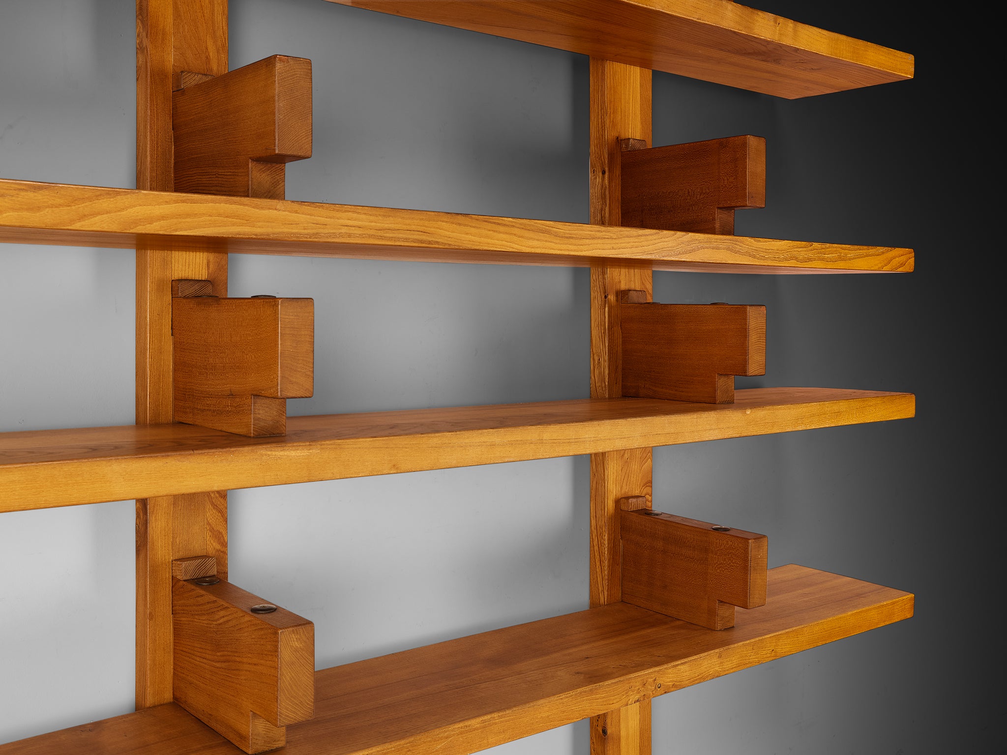 Pierre Chapo Wall Unit Model 'B17A' in Solid Elm Case pieces and storage cabinets Morentz