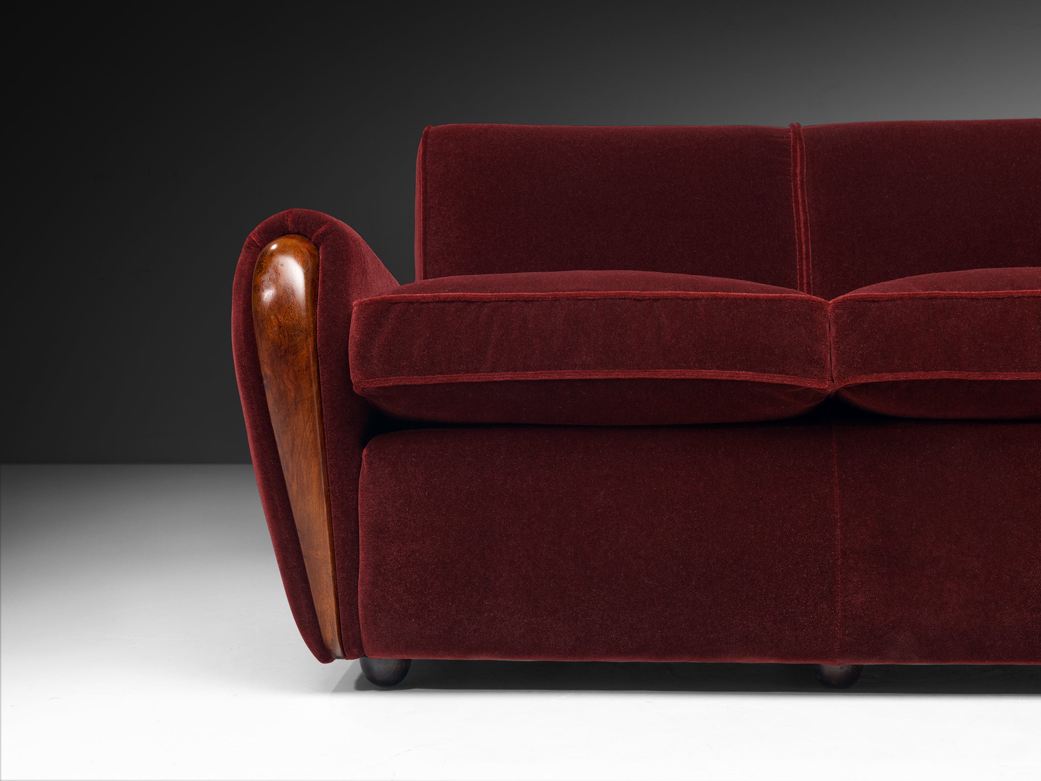 Osvaldo Borsani for Arredamenti Borsani Varedo Rare Three-Seat Sofa in Walnut and Mohair Seating Morentz