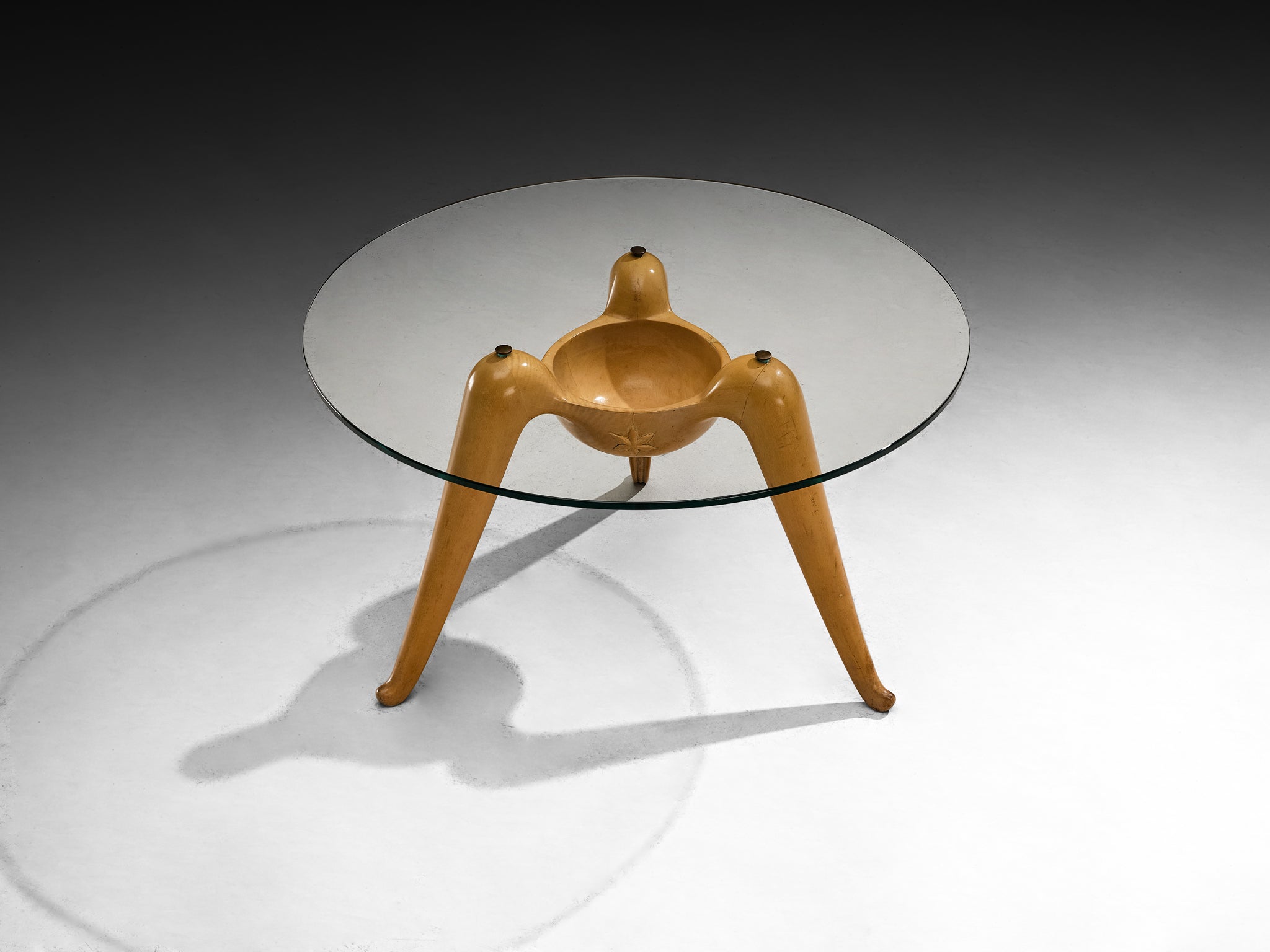 Rare Osvaldo Borsani for ABV '5052' Carved Side Table in Wood and Glass Tables Morentz