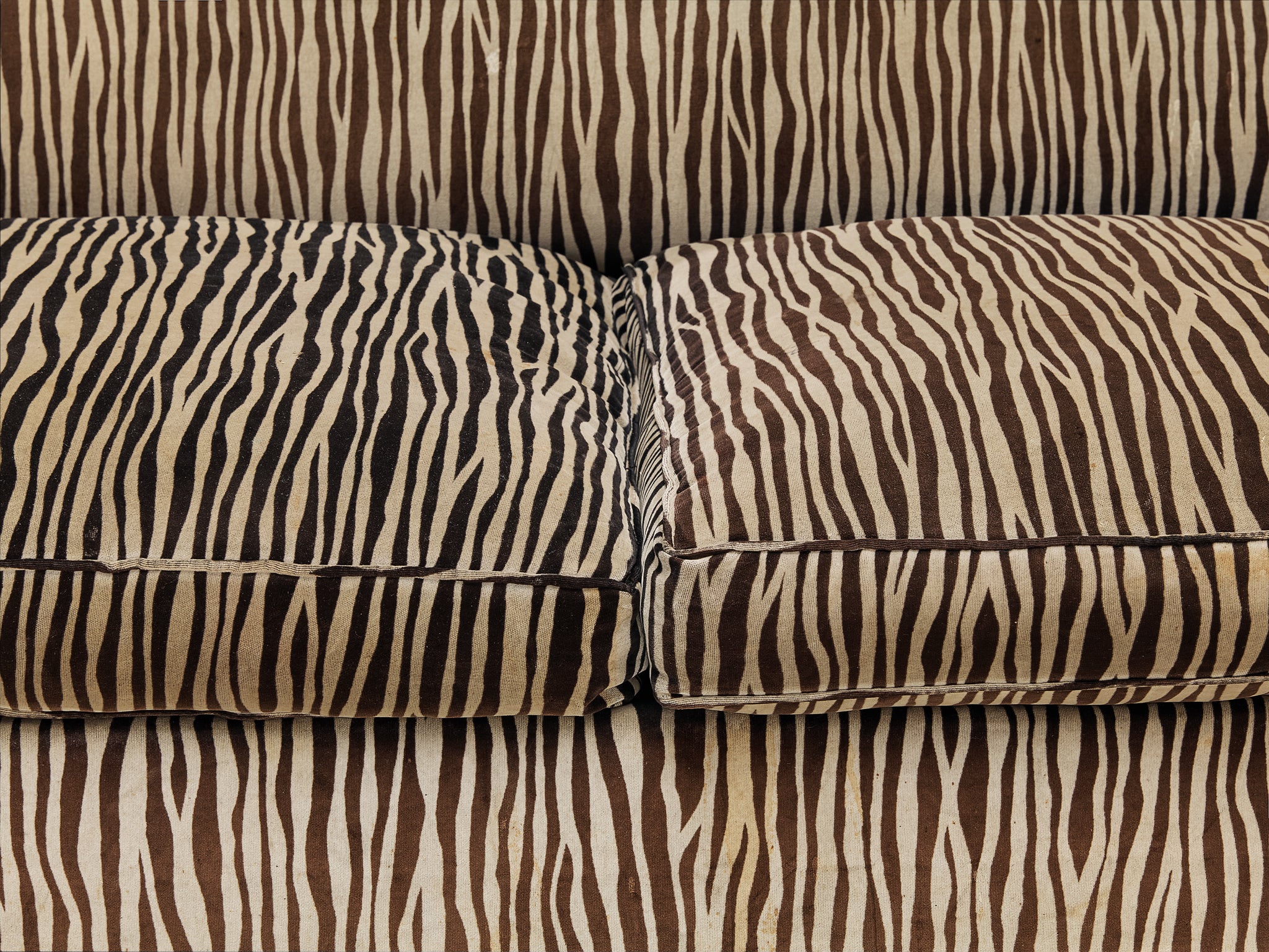 Levitan Décoration French Art Deco Sofa Seating Morentz