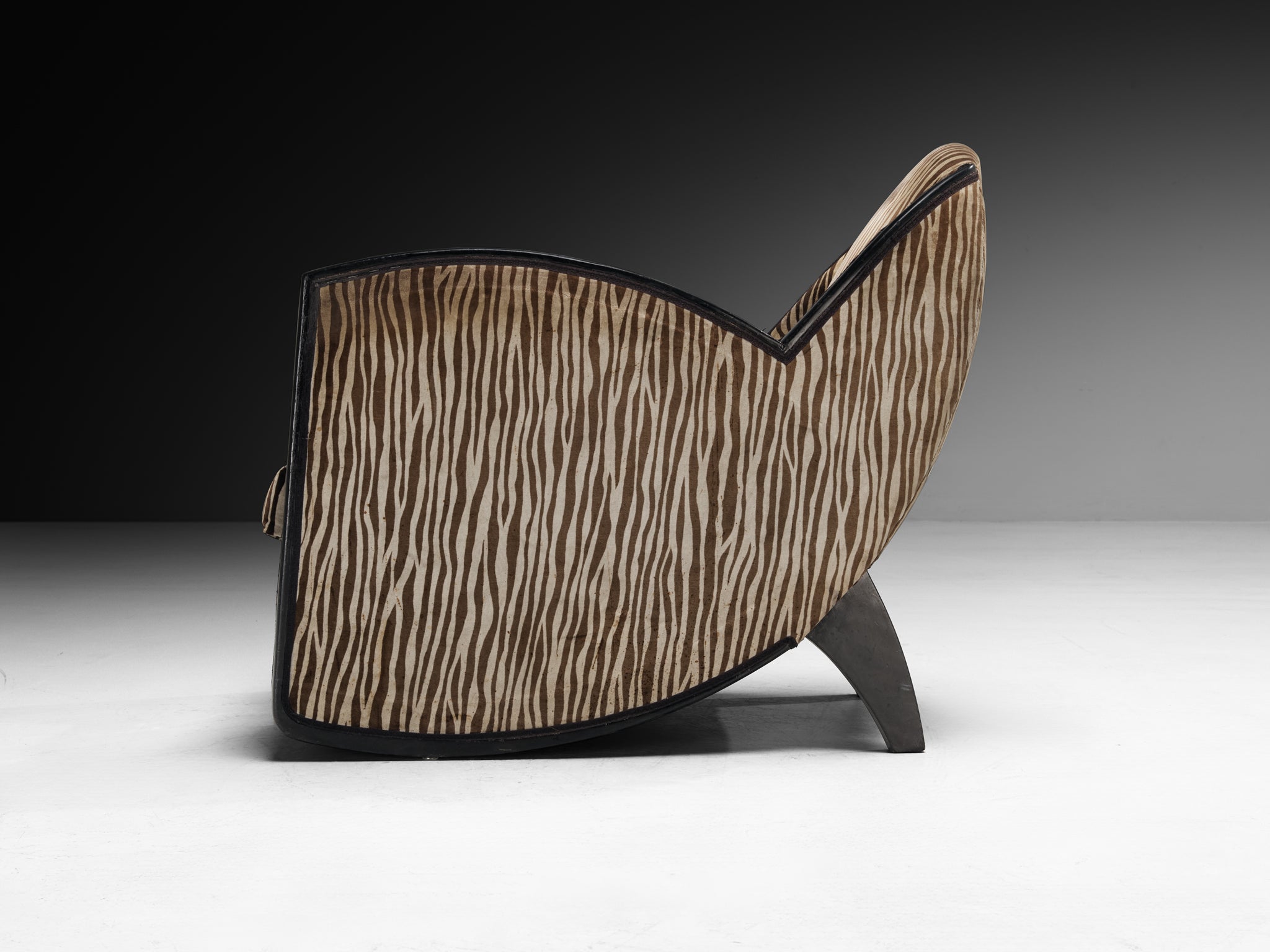 Levitan Décoration Pair of French Art Deco Lounge Chairs Seating Morentz