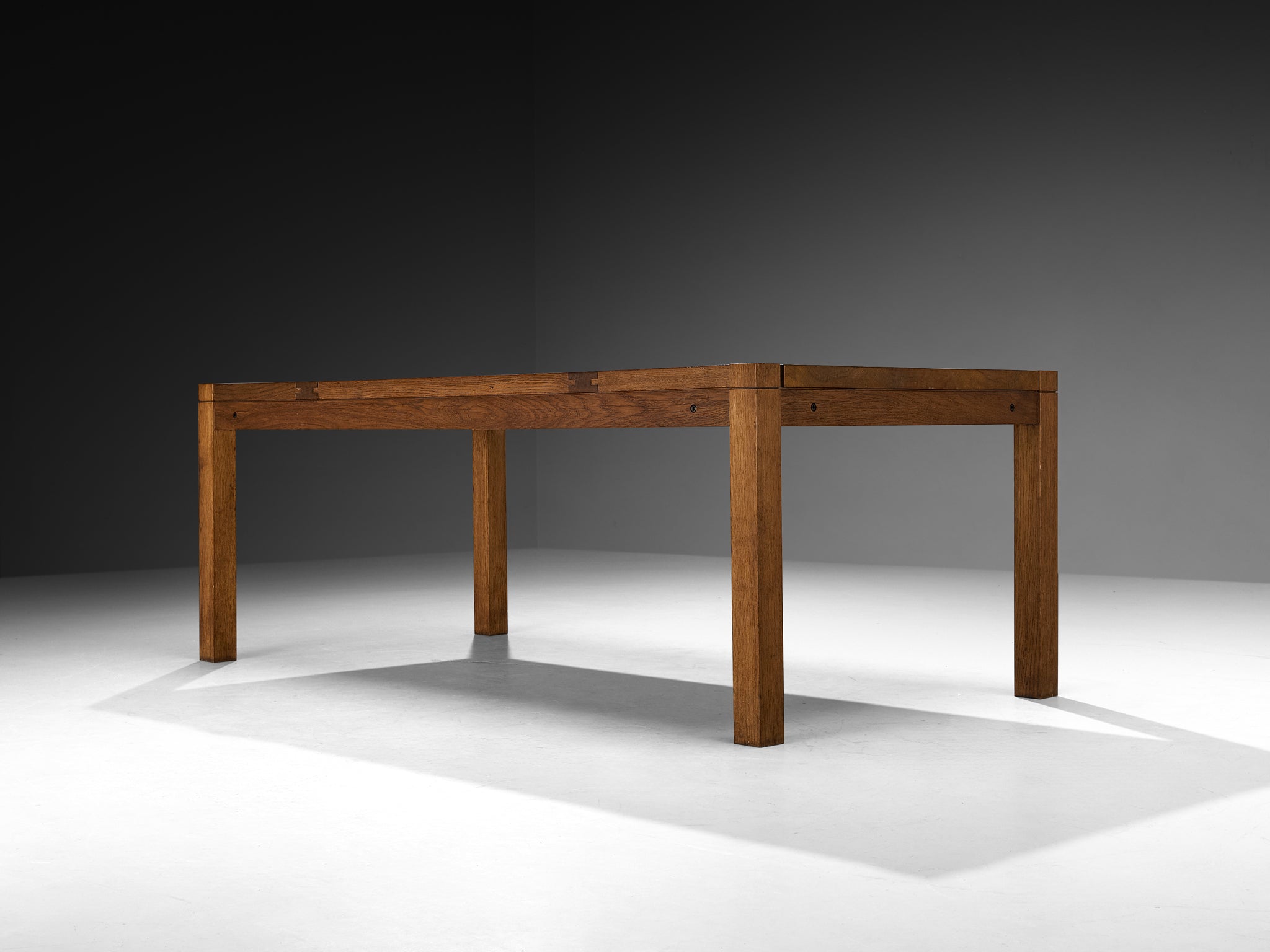 Italian Mid-Century Modernist Dining Table in Oak Tables Morentz