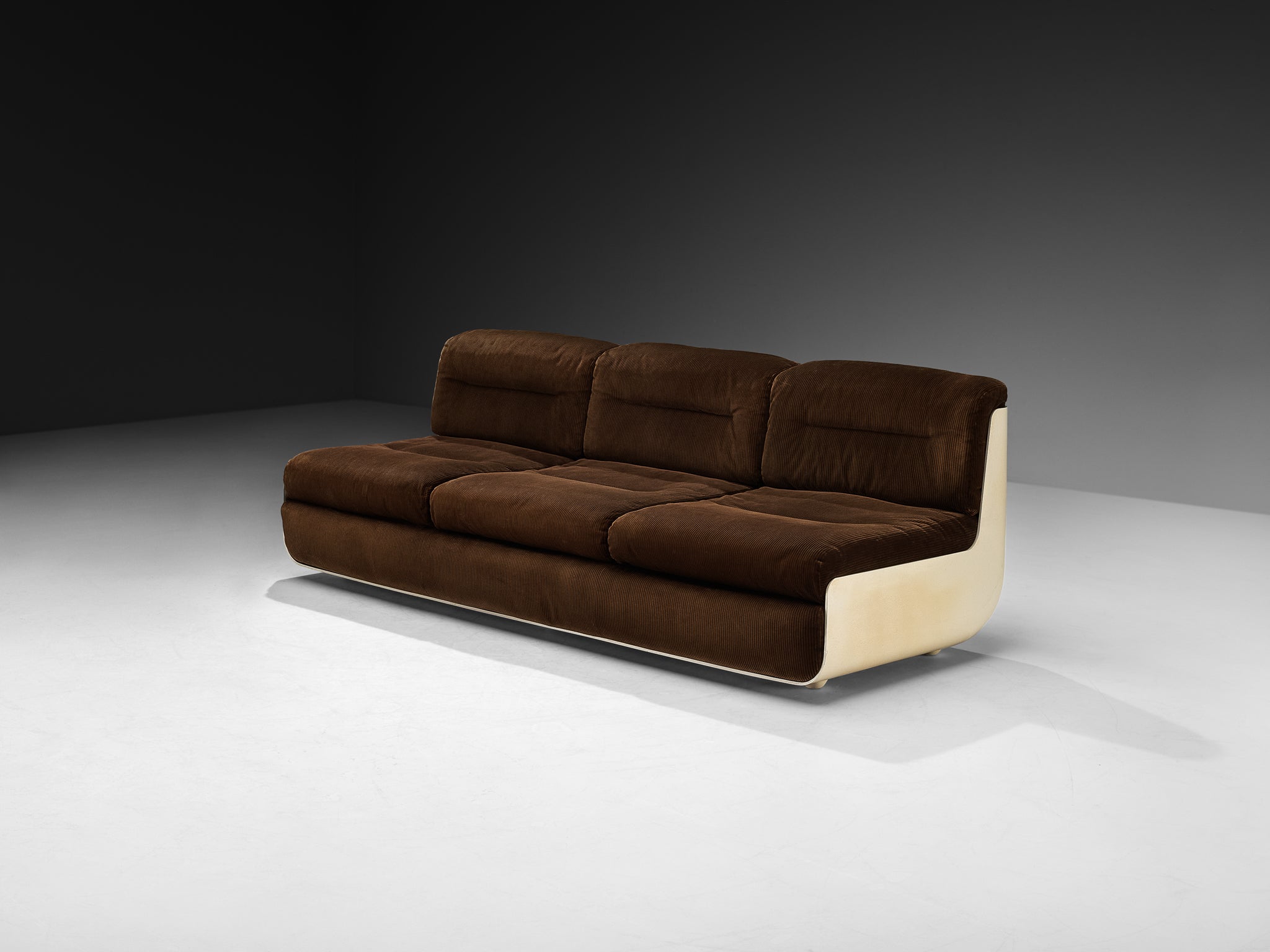Rare Rodolfo Bonetto and Giotto Stoppino for Tarlisio 'Bossa' Sofa in Fiberglass and Brown Corduroy Seating Morentz