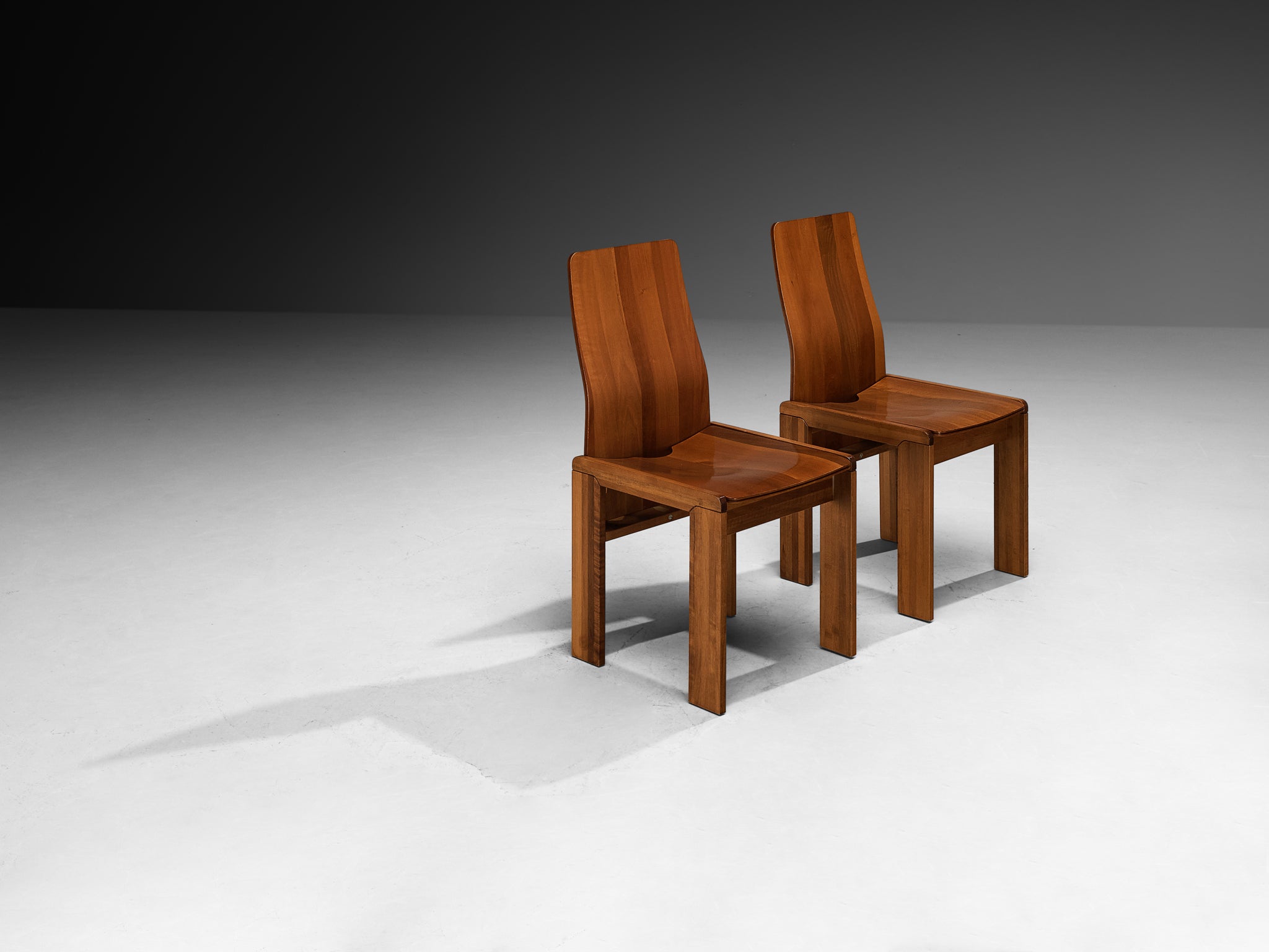 Italian Post-Modern Set of Six Dining Chairs in Walnut Wood Seating Morentz