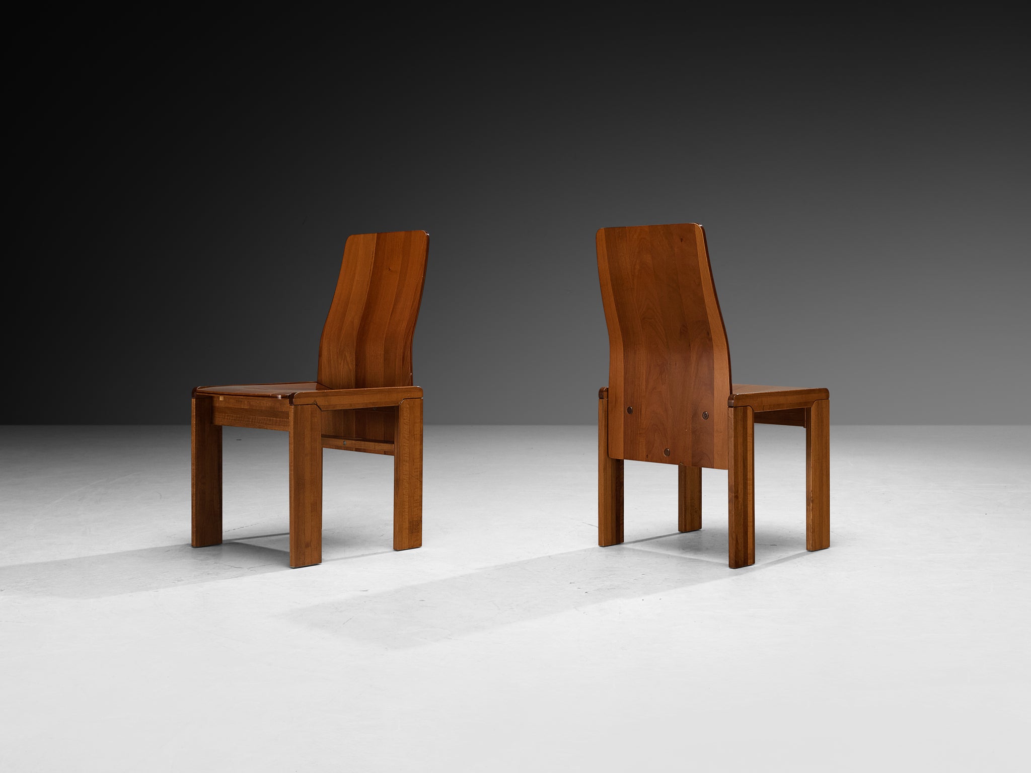 Italian Post-Modern Set of Six Dining Chairs in Walnut Wood Seating Morentz