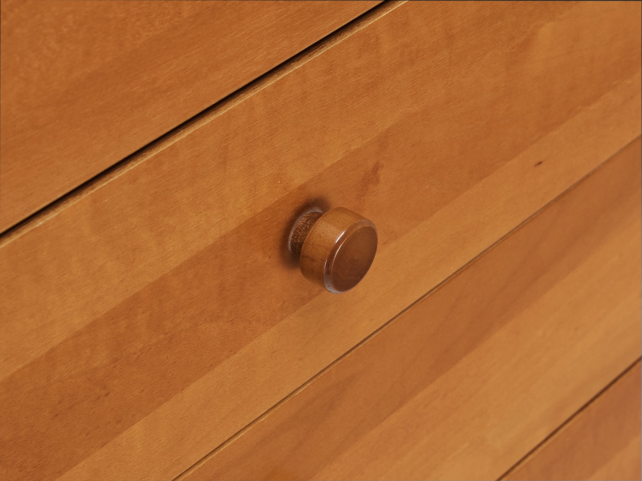 Italian Post-Modern Chest of Drawers in Cherry Wood Case pieces and storage cabinets Morentz