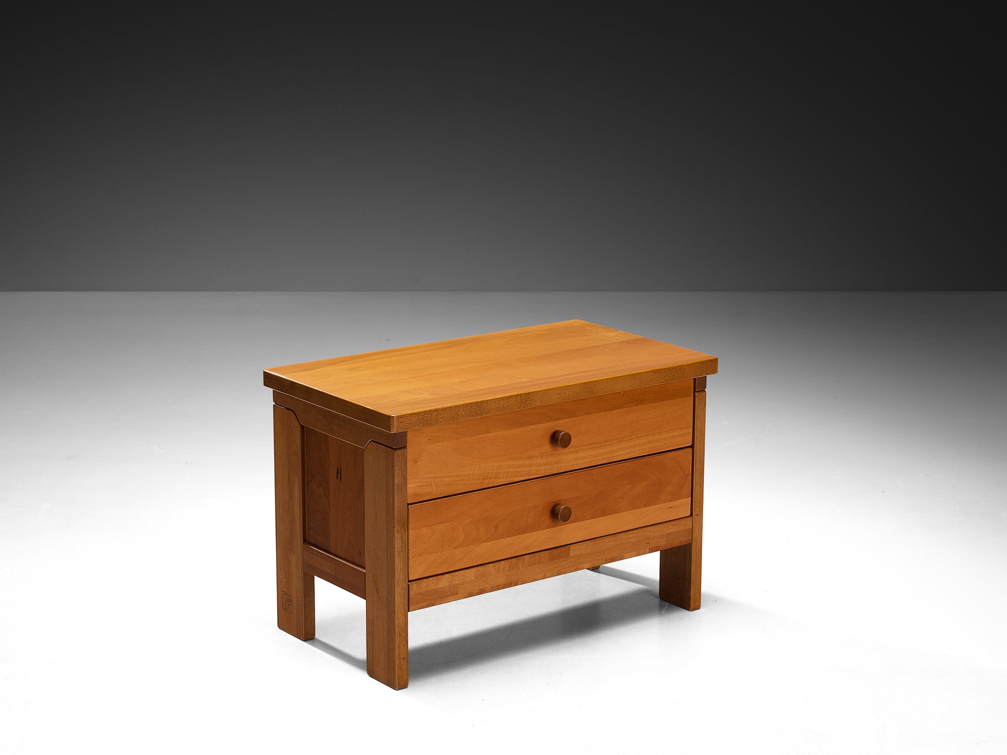 Italian Post-Modern Pair of Bedside Tables in Cherry Case pieces and storage cabinets Morentz