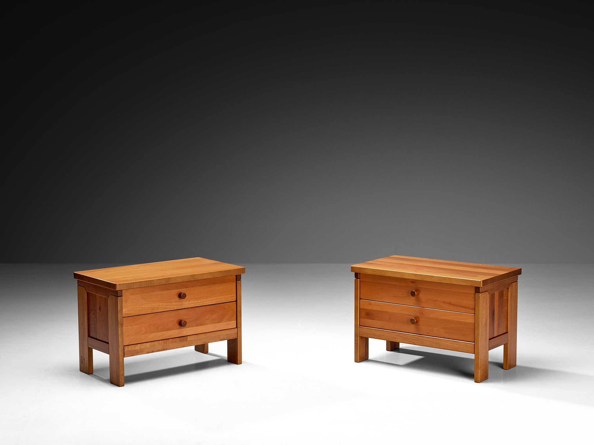 Italian Post-Modern Pair of Bedside Tables in Cherry Case pieces and storage cabinets Morentz