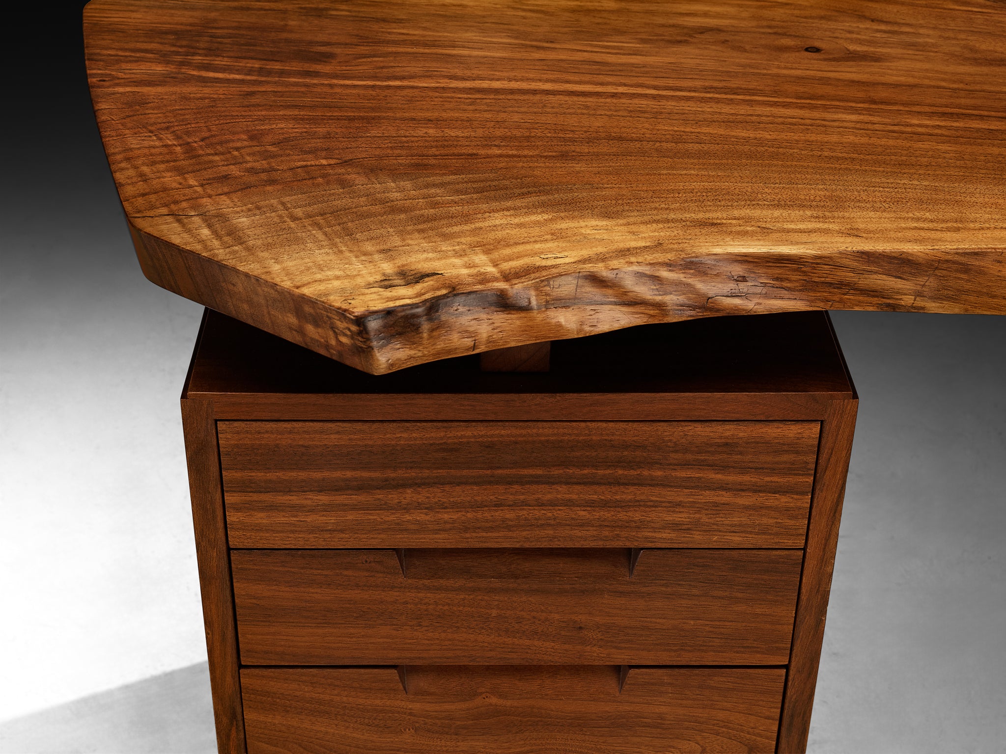 George Nakashima 'Conoid' Writing Desk in American Black Walnut Tables Morentz