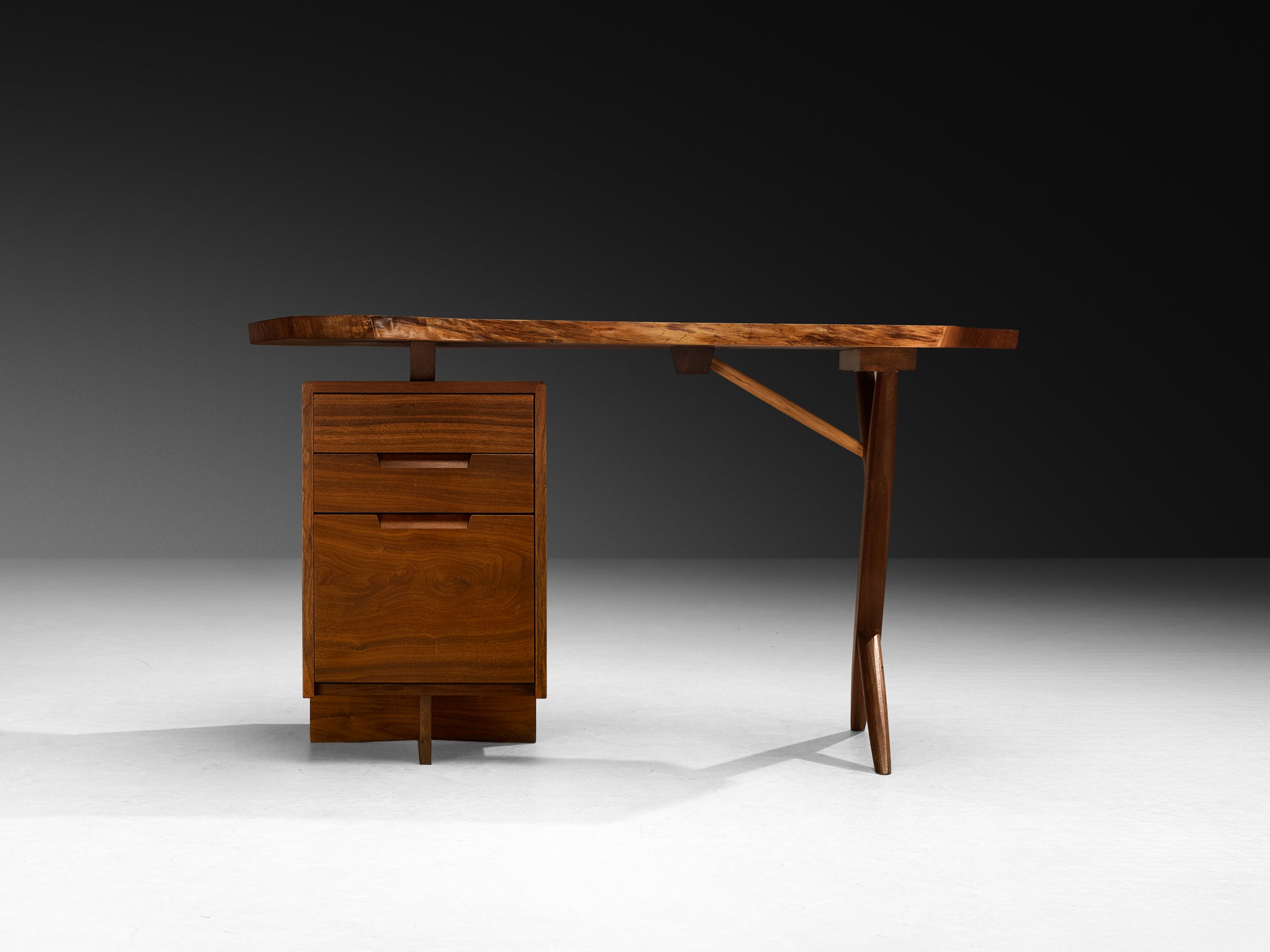 George Nakashima 'Conoid' Writing Desk in American Black Walnut Tables Morentz
