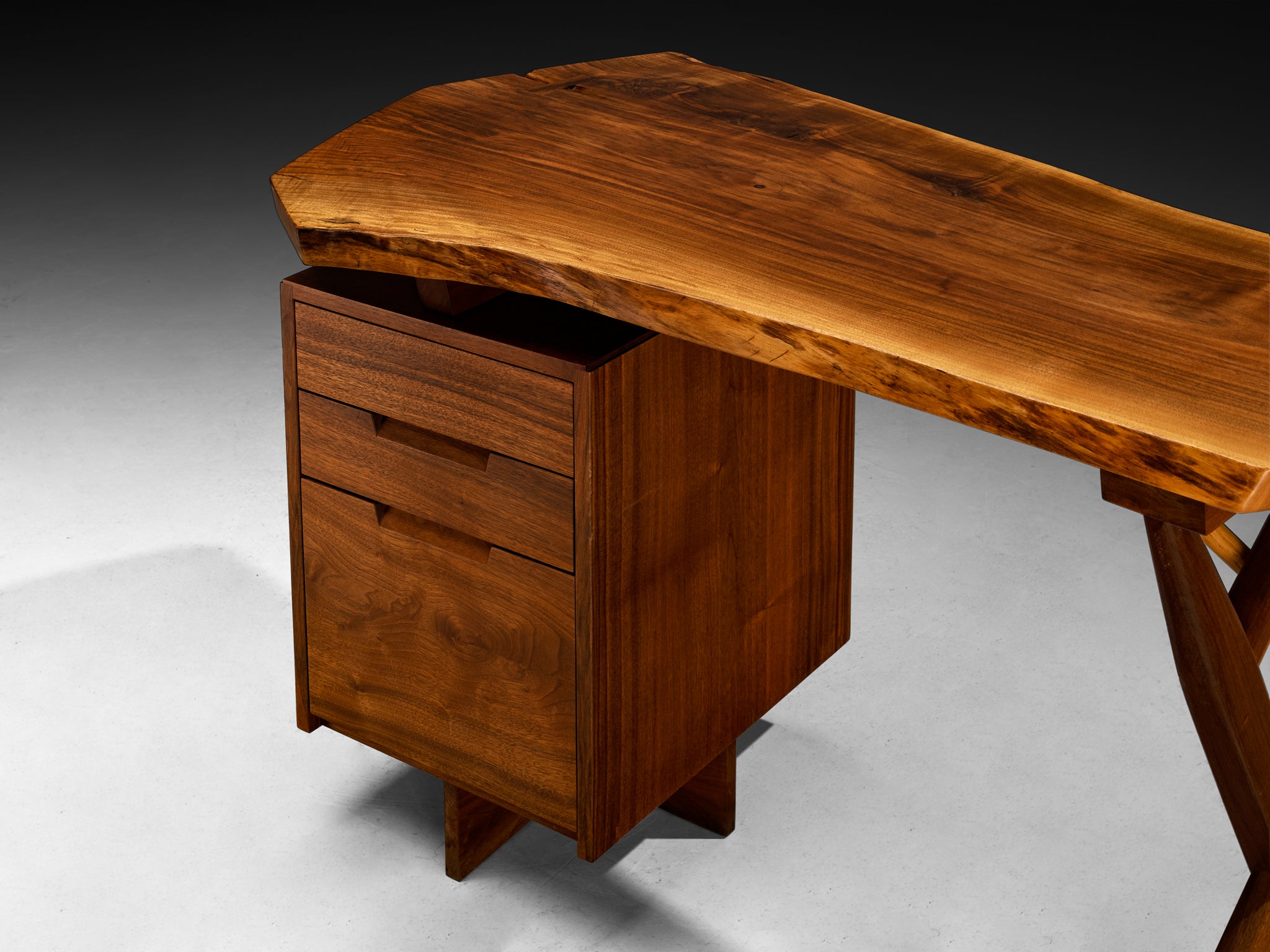 George Nakashima 'Conoid' Writing Desk in American Black Walnut Tables Morentz