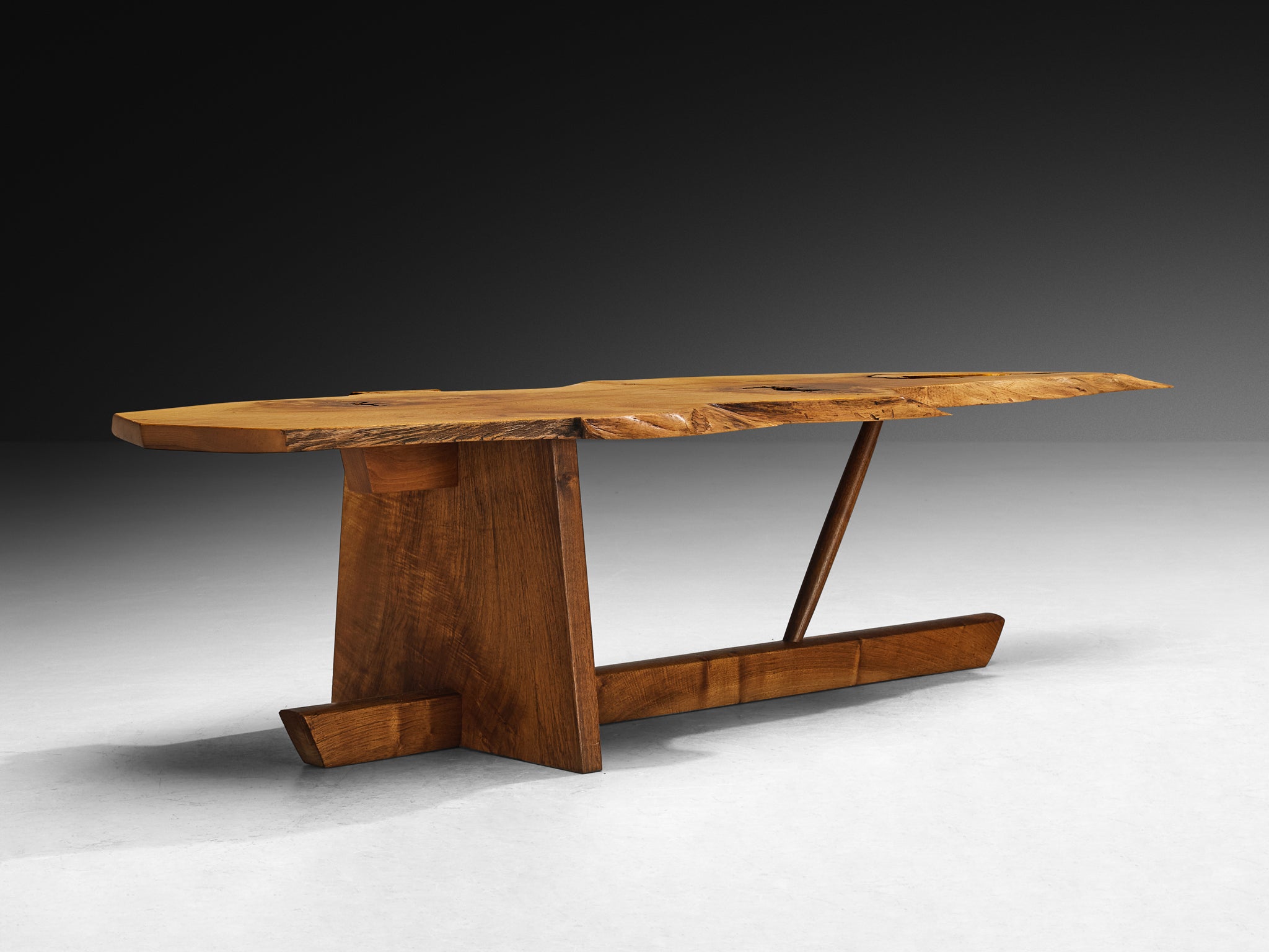 George Nakashima 'Minguren II' Coffee Table in English Walnut Tables Morentz