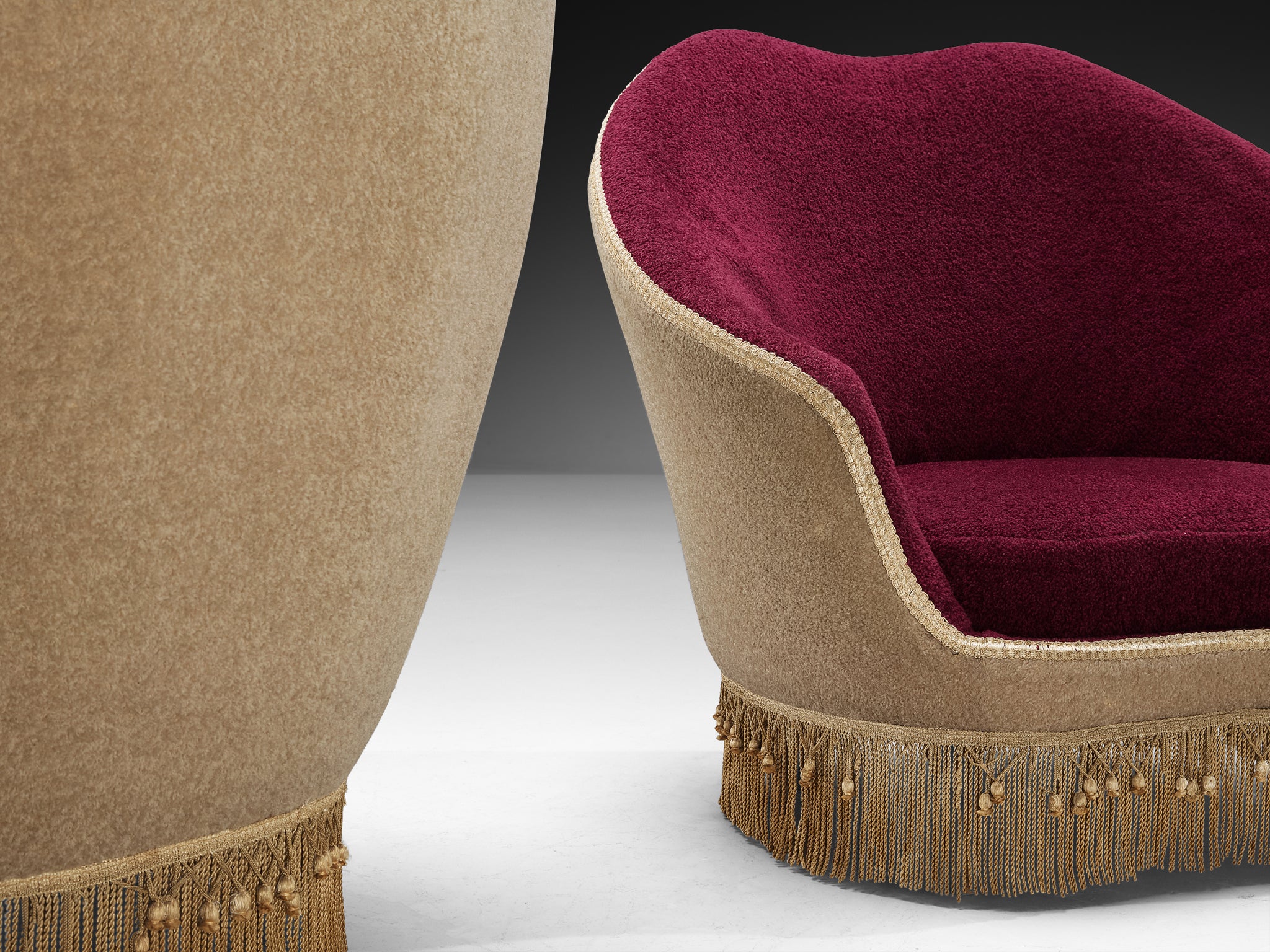 Pair of Italian Mid-Century Modern Curved Armchairs Seating Morentz