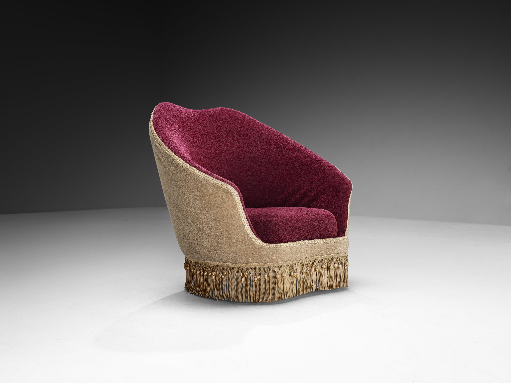 Italian Mid-Century Modern Curved Armchairs Seating Morentz