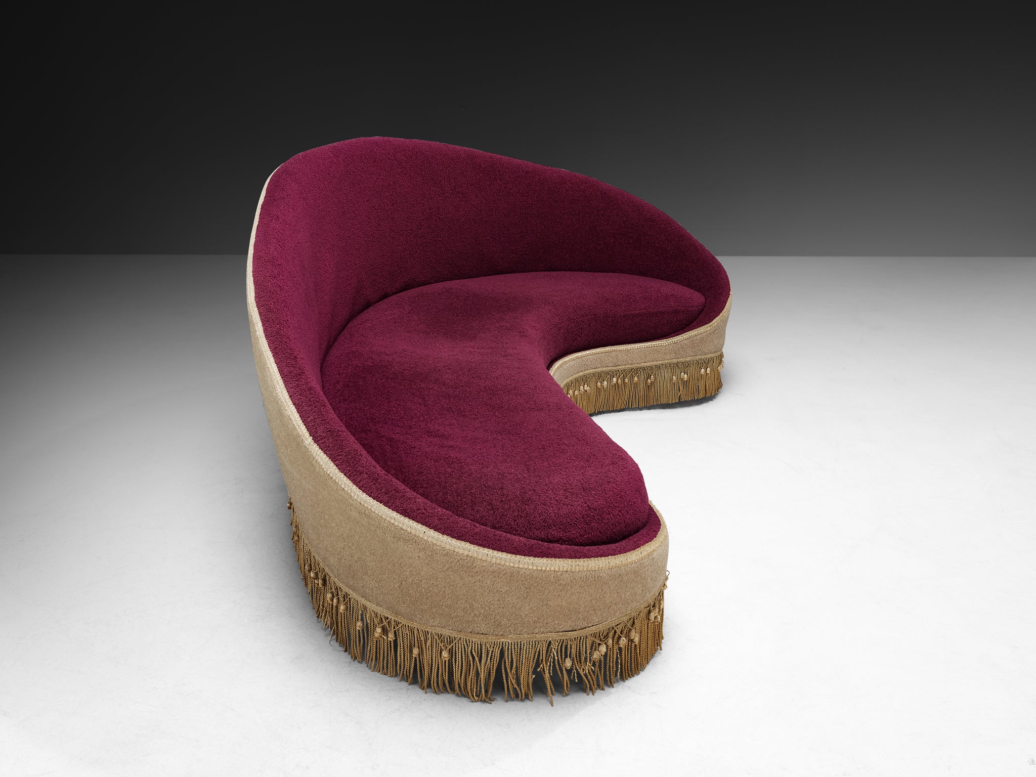 Italian Mid-Century Modern Curved Sofa Seating Morentz