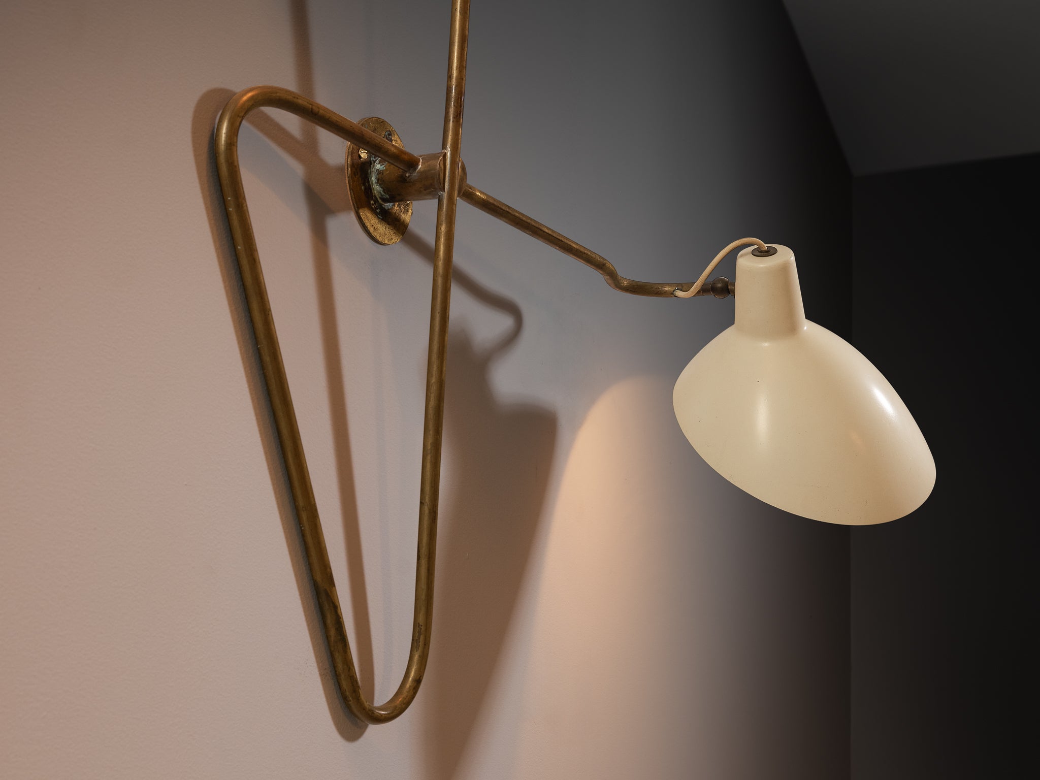 Vittoriano Viganó for Arteluce Rare Wall Light in Brass with Off-White Shades Lighting Morentz